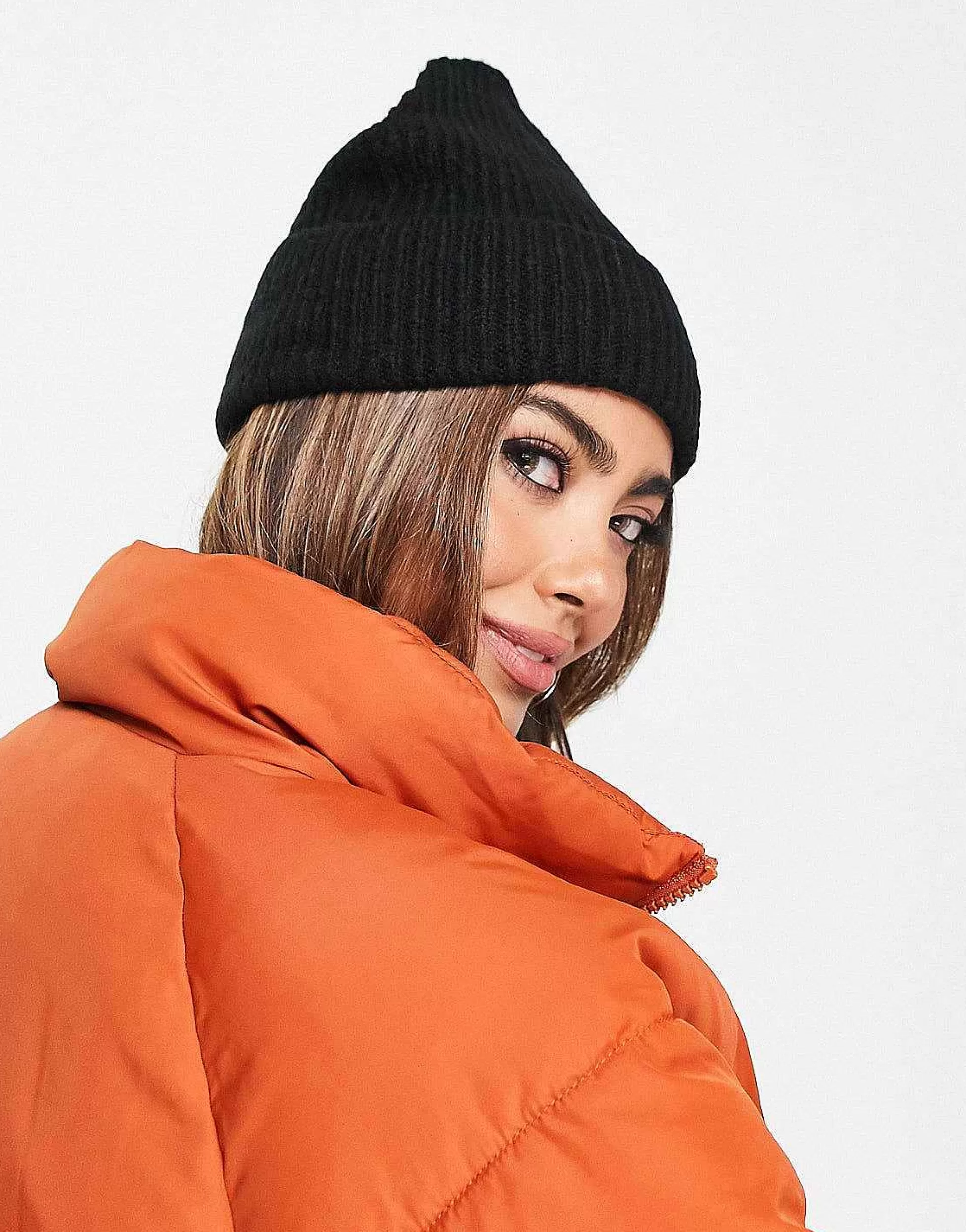 Women Accessorize Soho Beanie Hat In