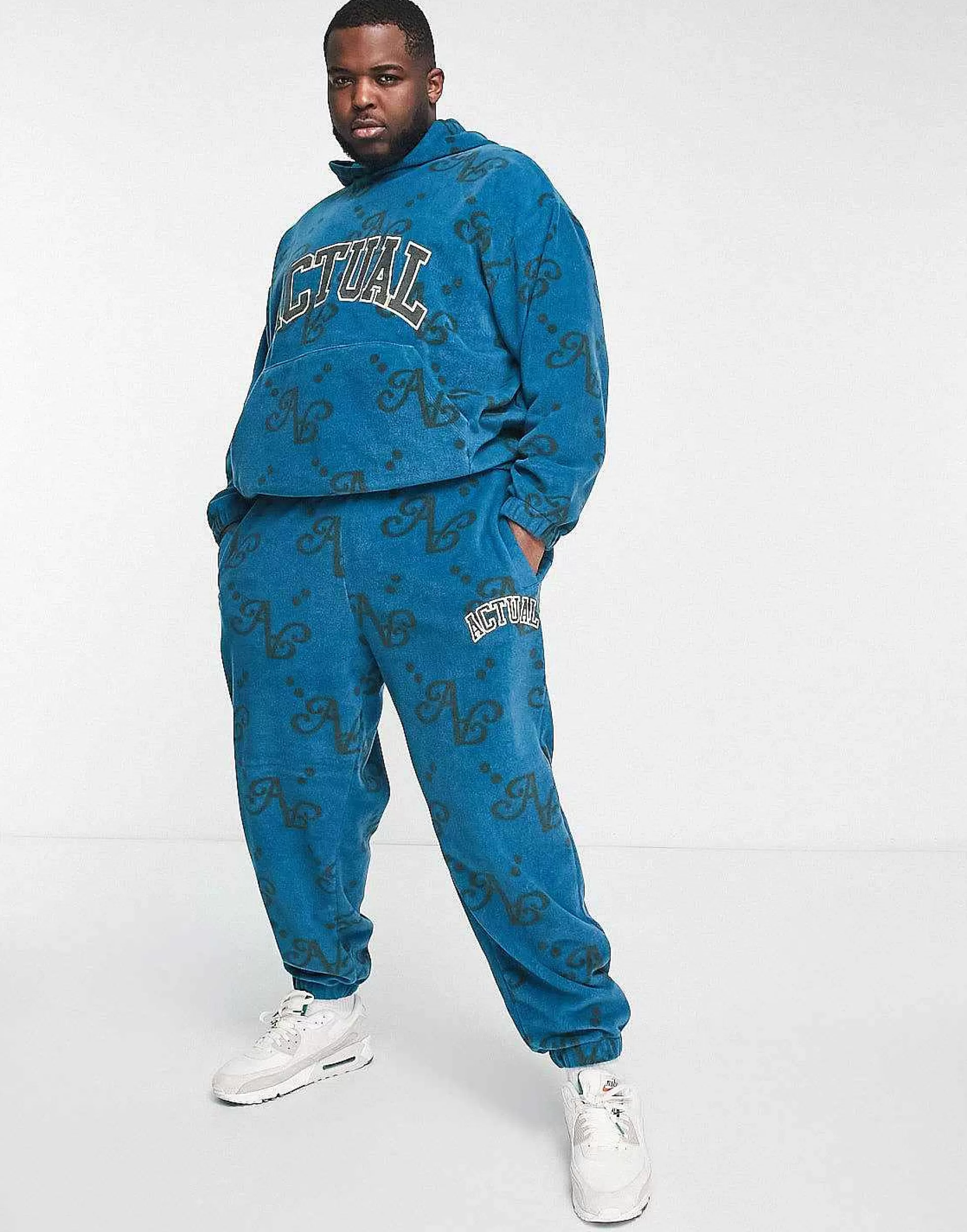 Men DESIGN Actual Co-Ord Relaxed Polar Fleece Joggers With All Over Print And Applique Logo In