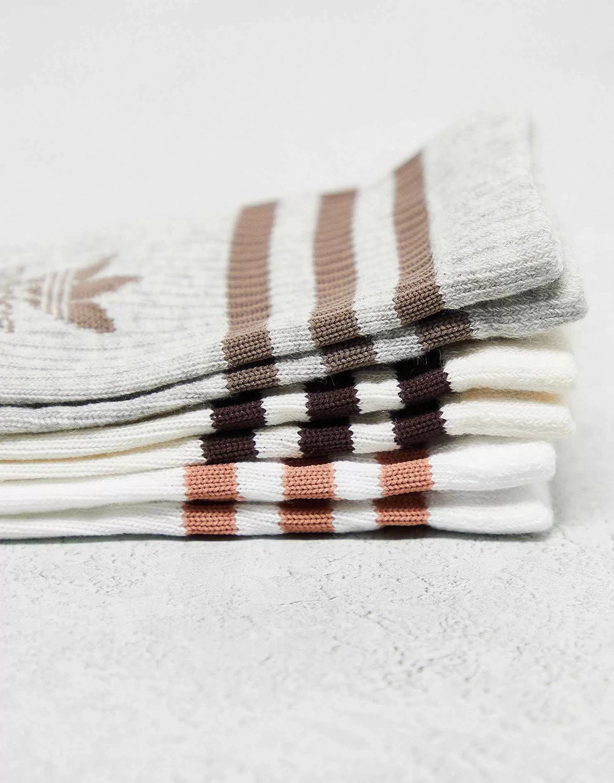 Women adidas Originals Mid Cut Socks In Neutrals