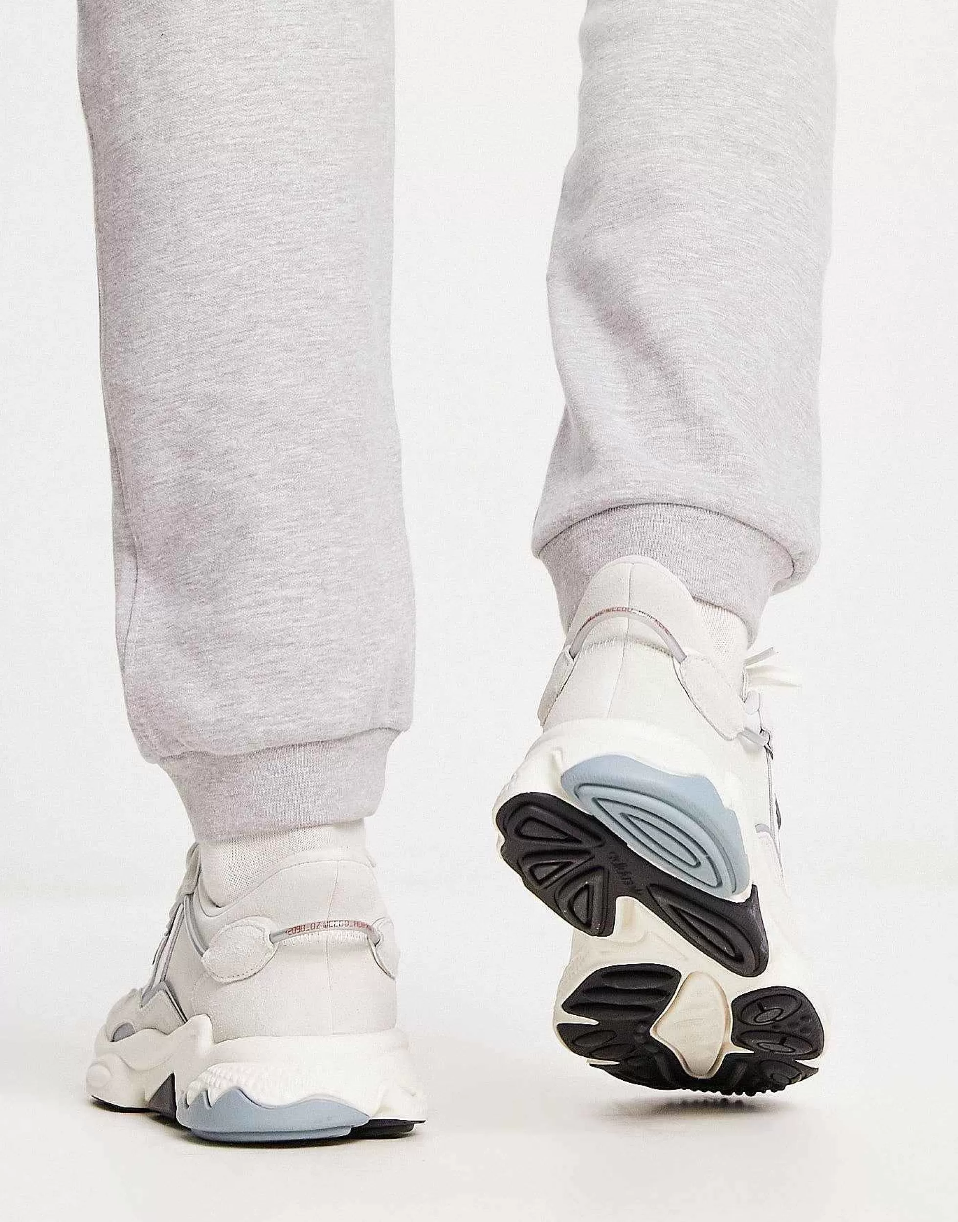 Men adidas Originals Ozweego Trainers In And Blue