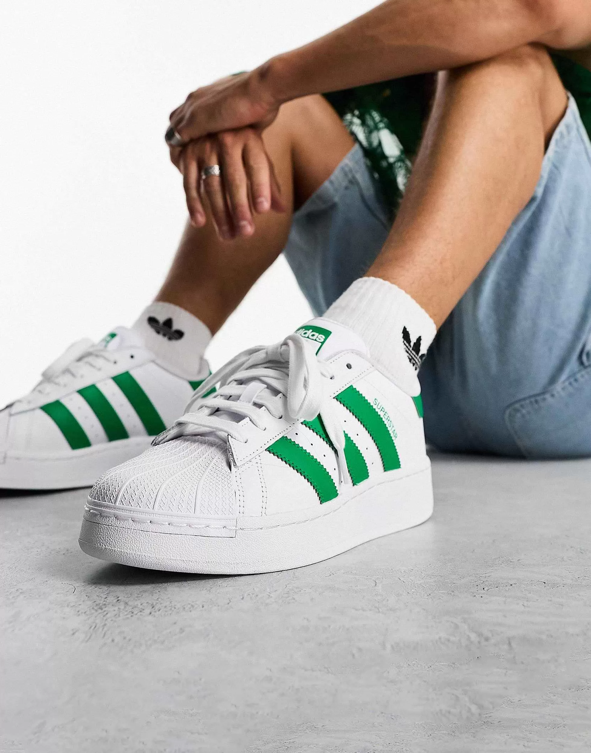 Men adidas Originals Superstar Xlg Trainers In Future /Green