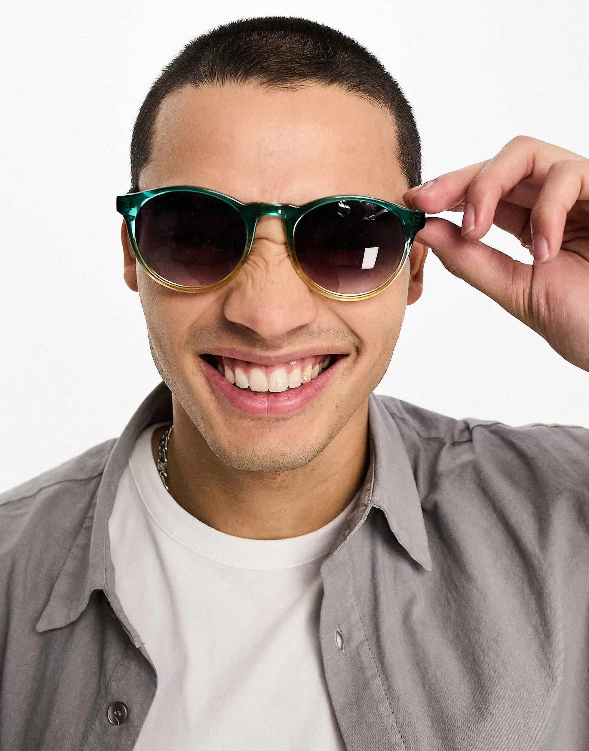 Men AJ Morgan Grad School Retro Round Festival Sunglasses In Two-Tone