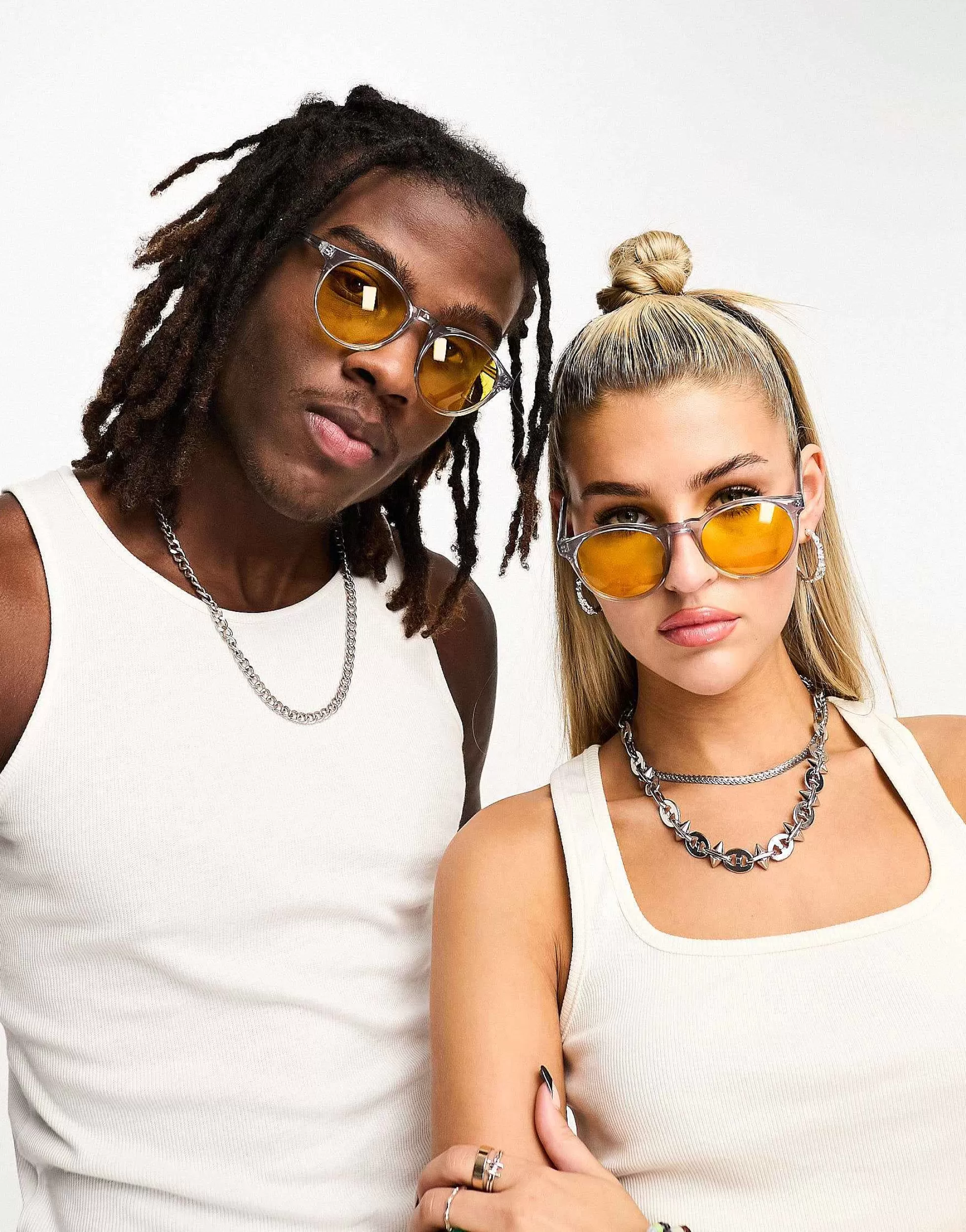 Men AJ Morgan Grad School Retro Round Sunglasses In With Amber Lens