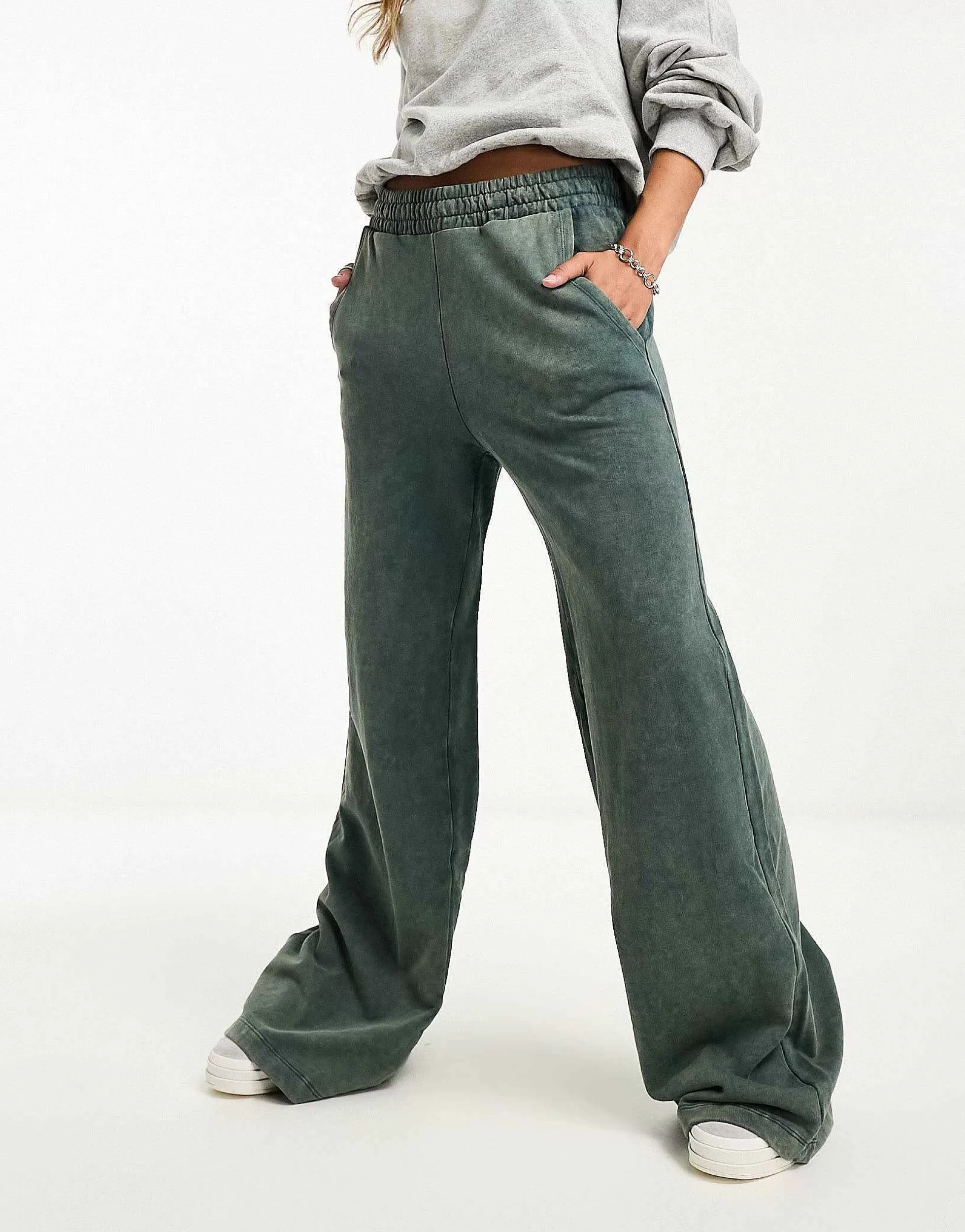 Women Bershka Wide Leg Joggers In Acid Wash