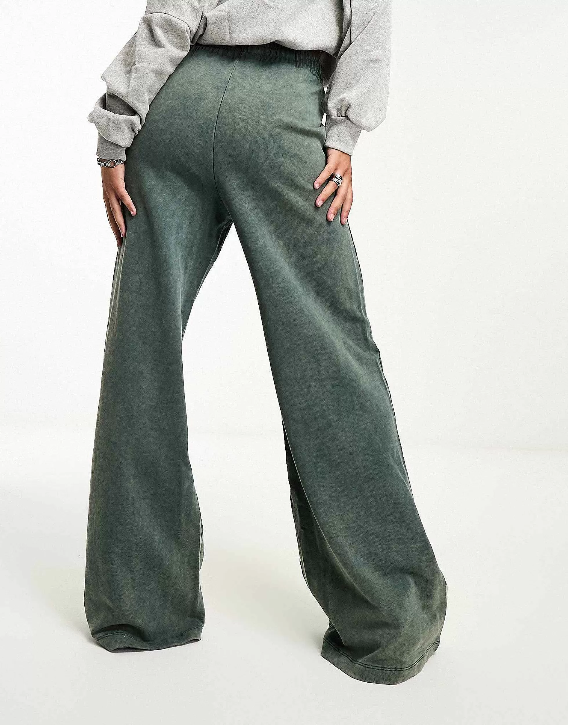 Women Bershka Wide Leg Joggers In Acid Wash