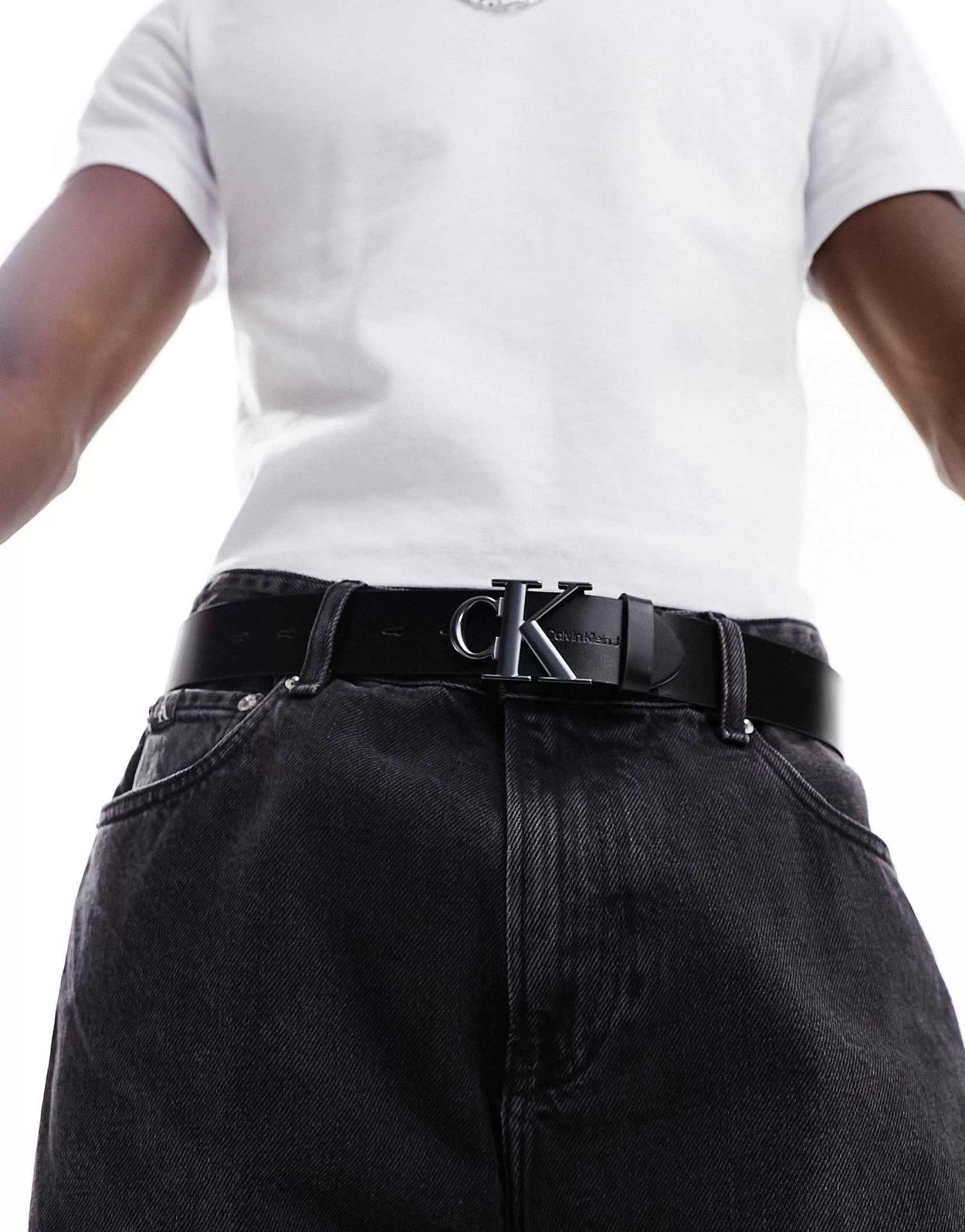 Men Calvin Klein Jeans Monogram Logo Round Plaque Leather Belt In