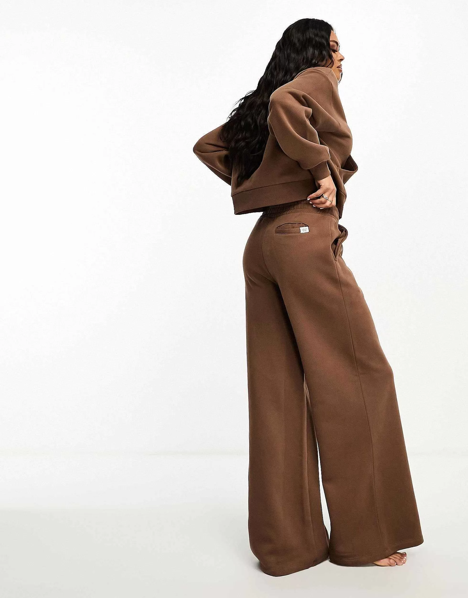 Women Chelsea Peers Mix&Match Wide Leg Joggers In Brown