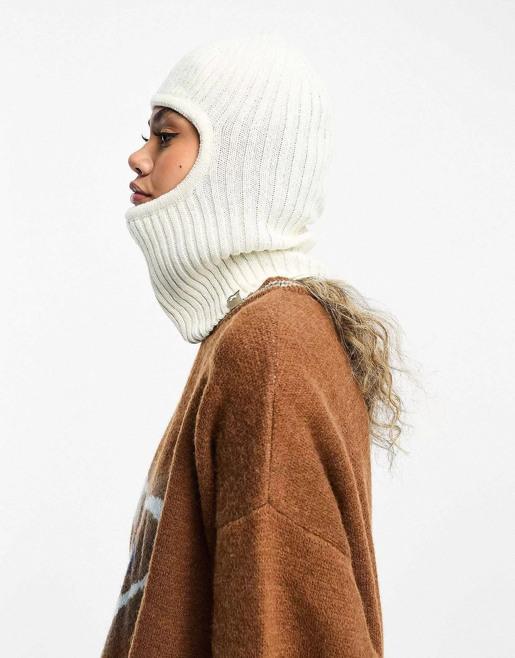 Men Collusion Knitted Balaclava In Ecru