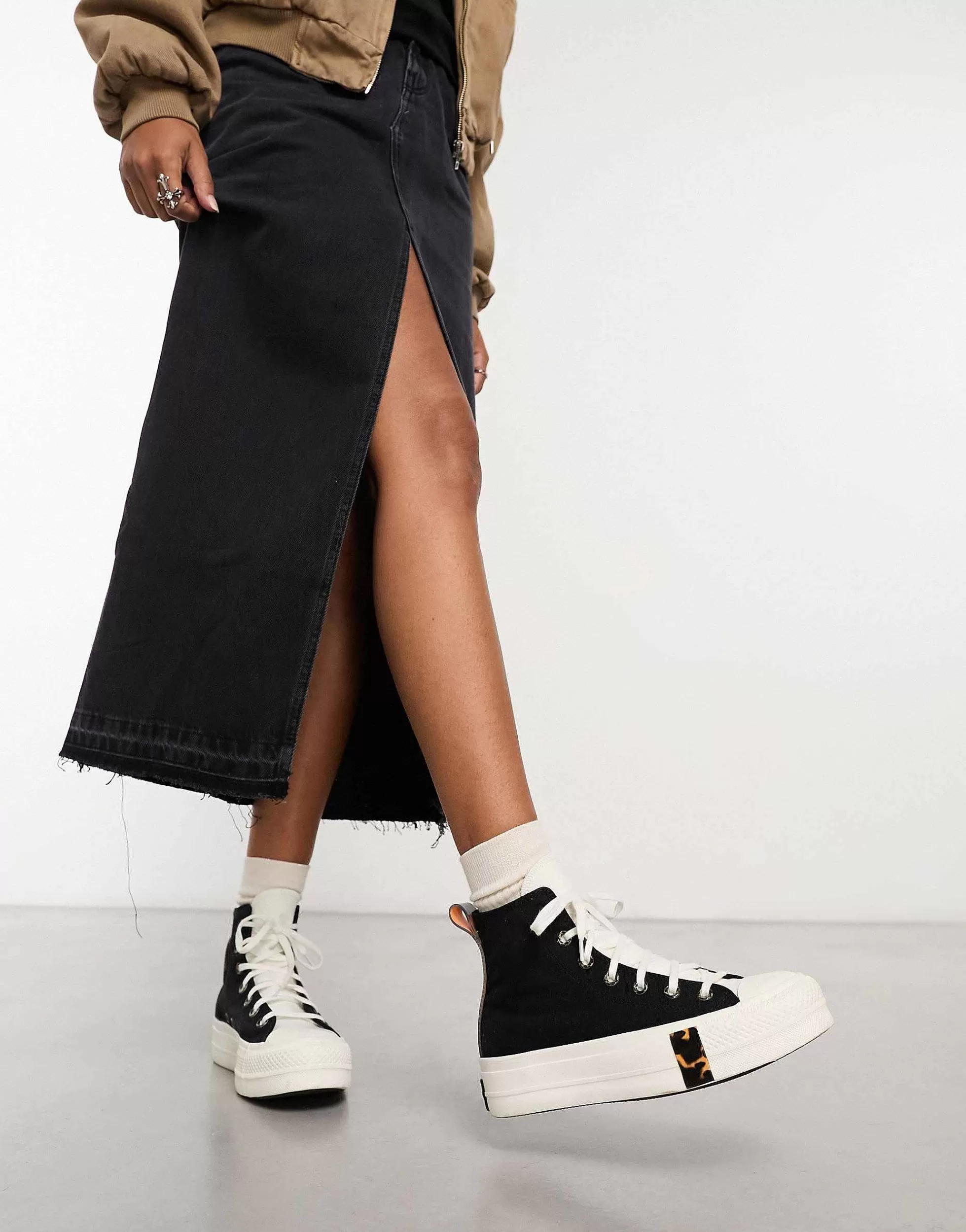 Women Converse Chuck Taylor All Star Lift In With Animal Print Detailing