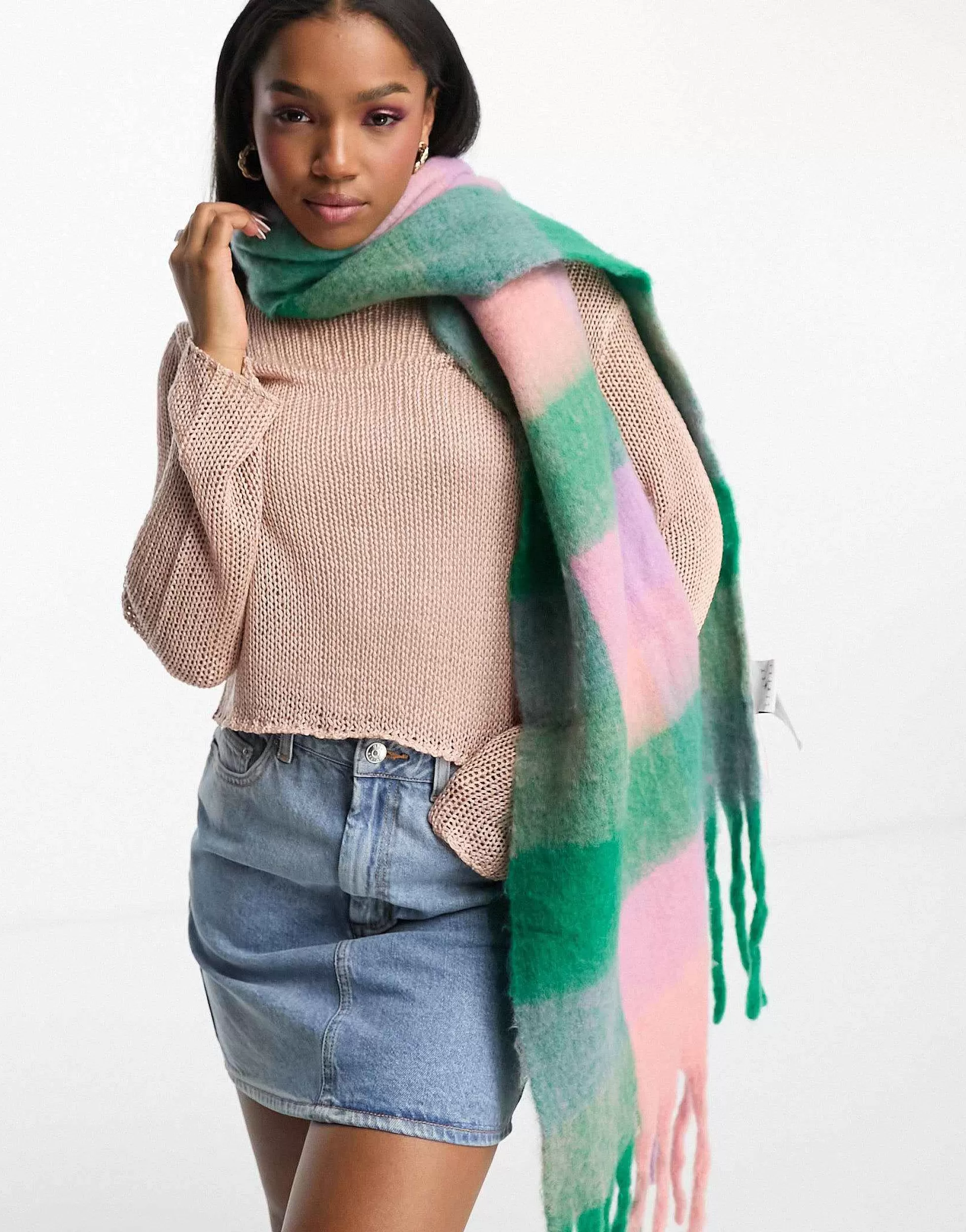Women Daisy Street Check Blanket Scarf In And Purple Check