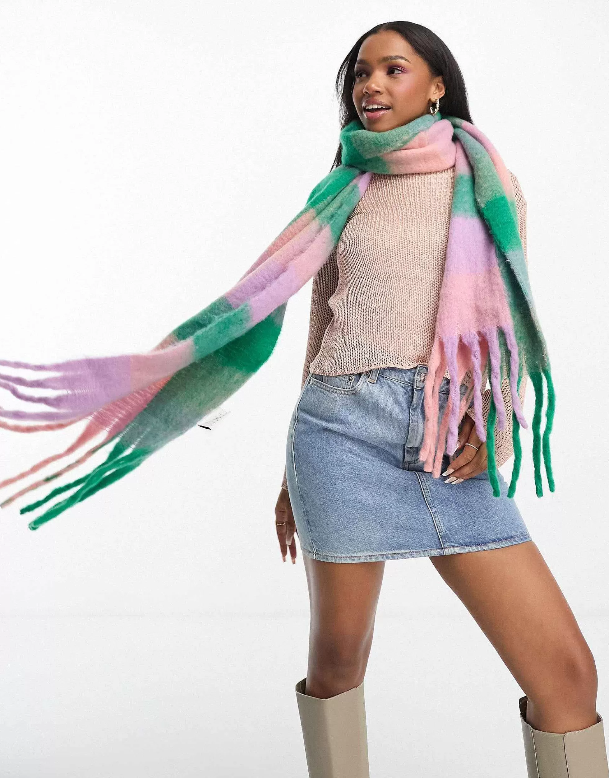 Women Daisy Street Check Blanket Scarf In And Purple Check