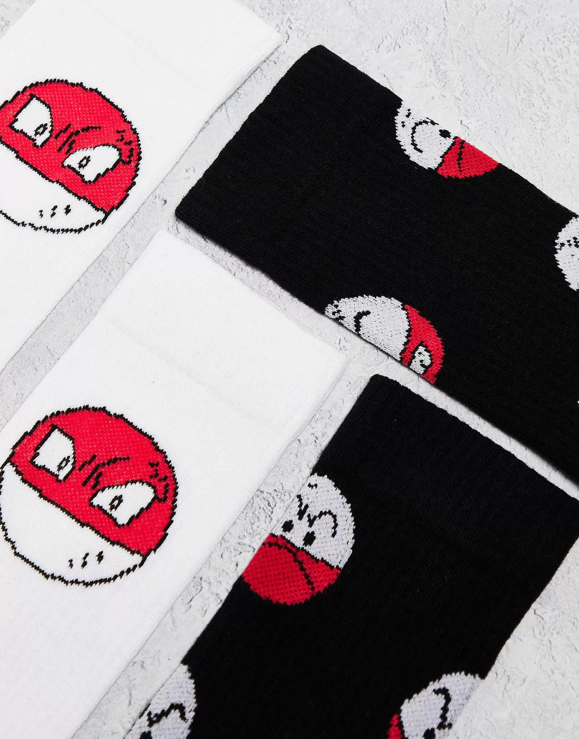 Men DESIGN 2 Pack Pokemon Sports Sock With Pokeball