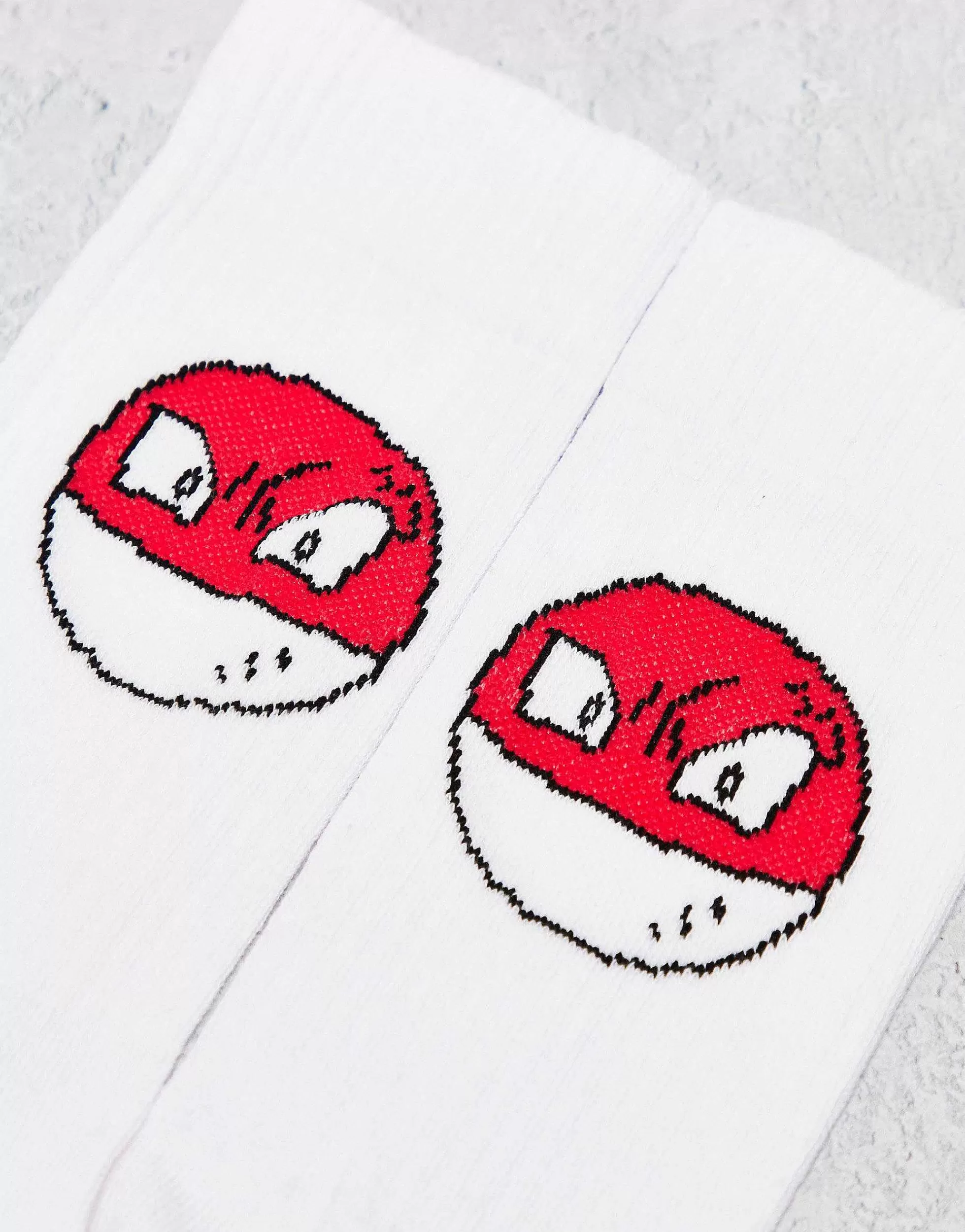 Men DESIGN 2 Pack Pokemon Sports Sock With Pokeball