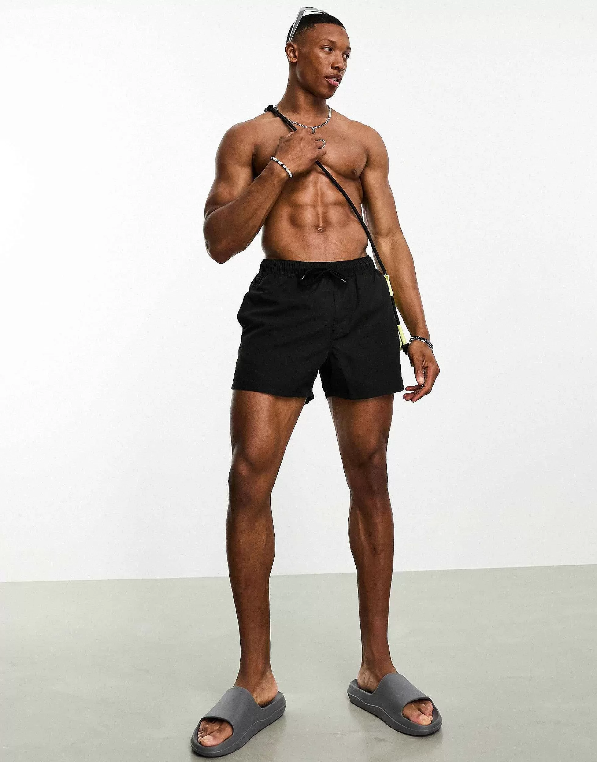Men DESIGN 2 Pack Swim Shorts In Short Length In Save