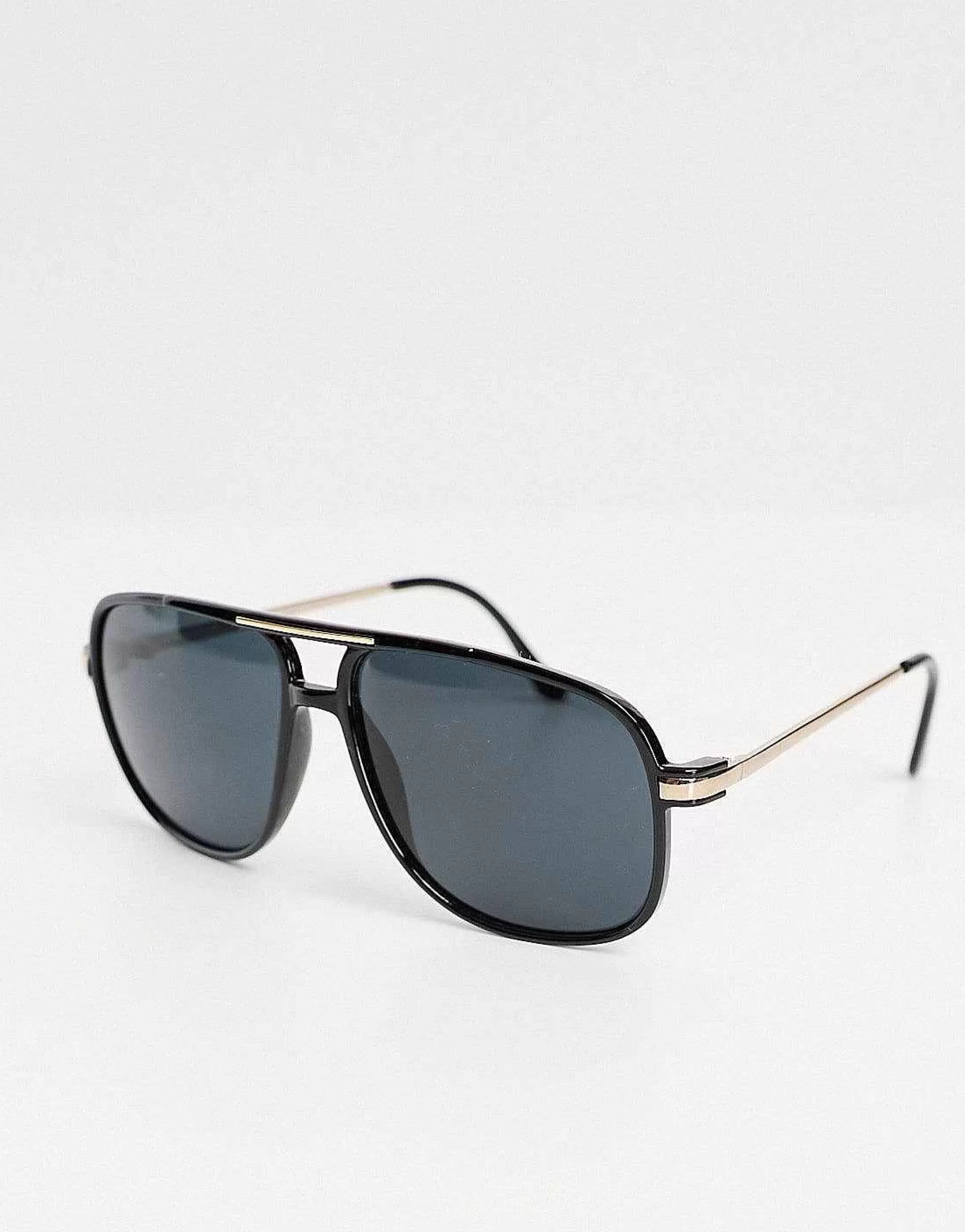 Men DESIGN 70'S Aviator Sunglasses With Smoke Lens And Gold Detail Frame In