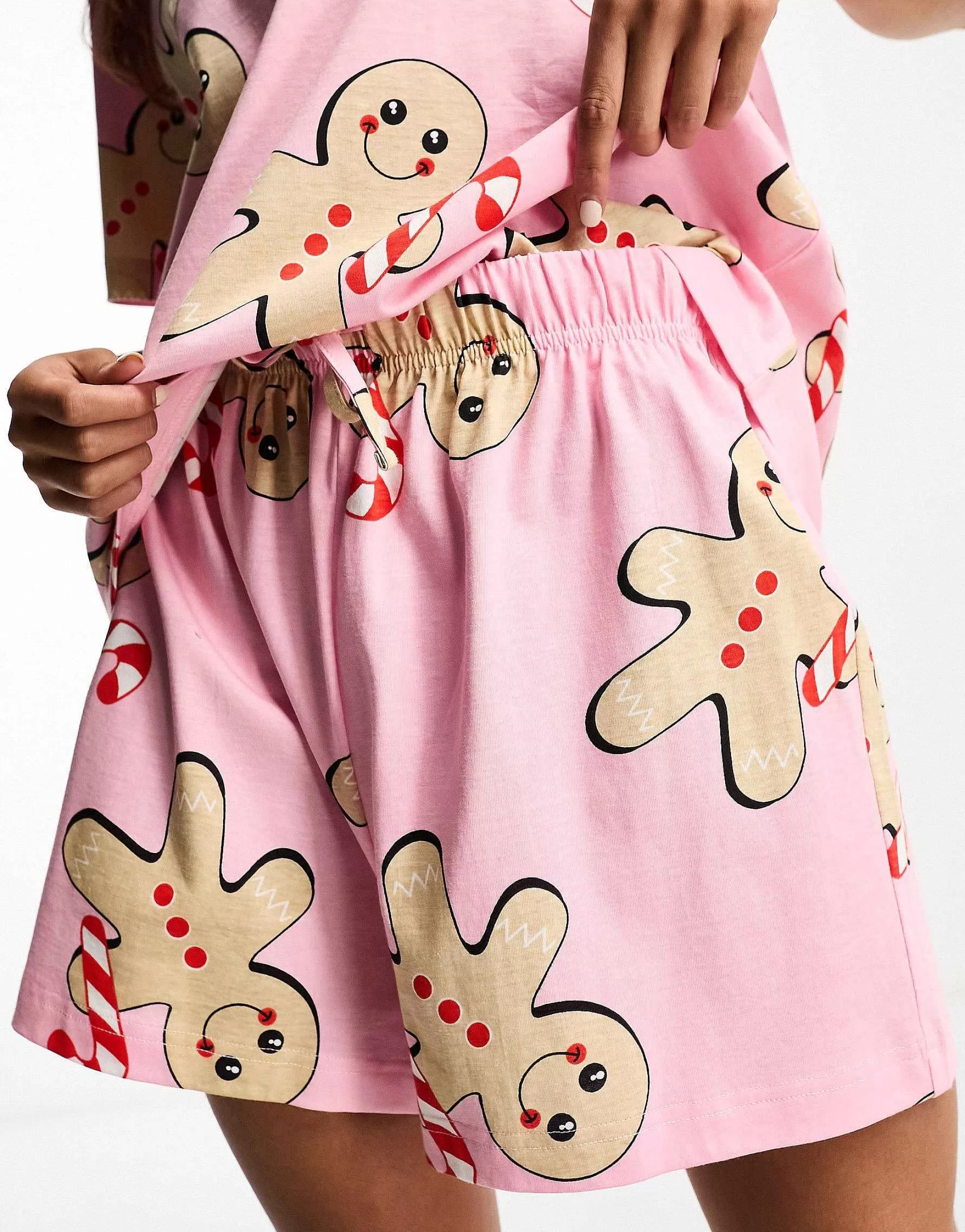 Women DESIGN Christmas Gingerbread Oversized Tee & Short Pyjama Set In