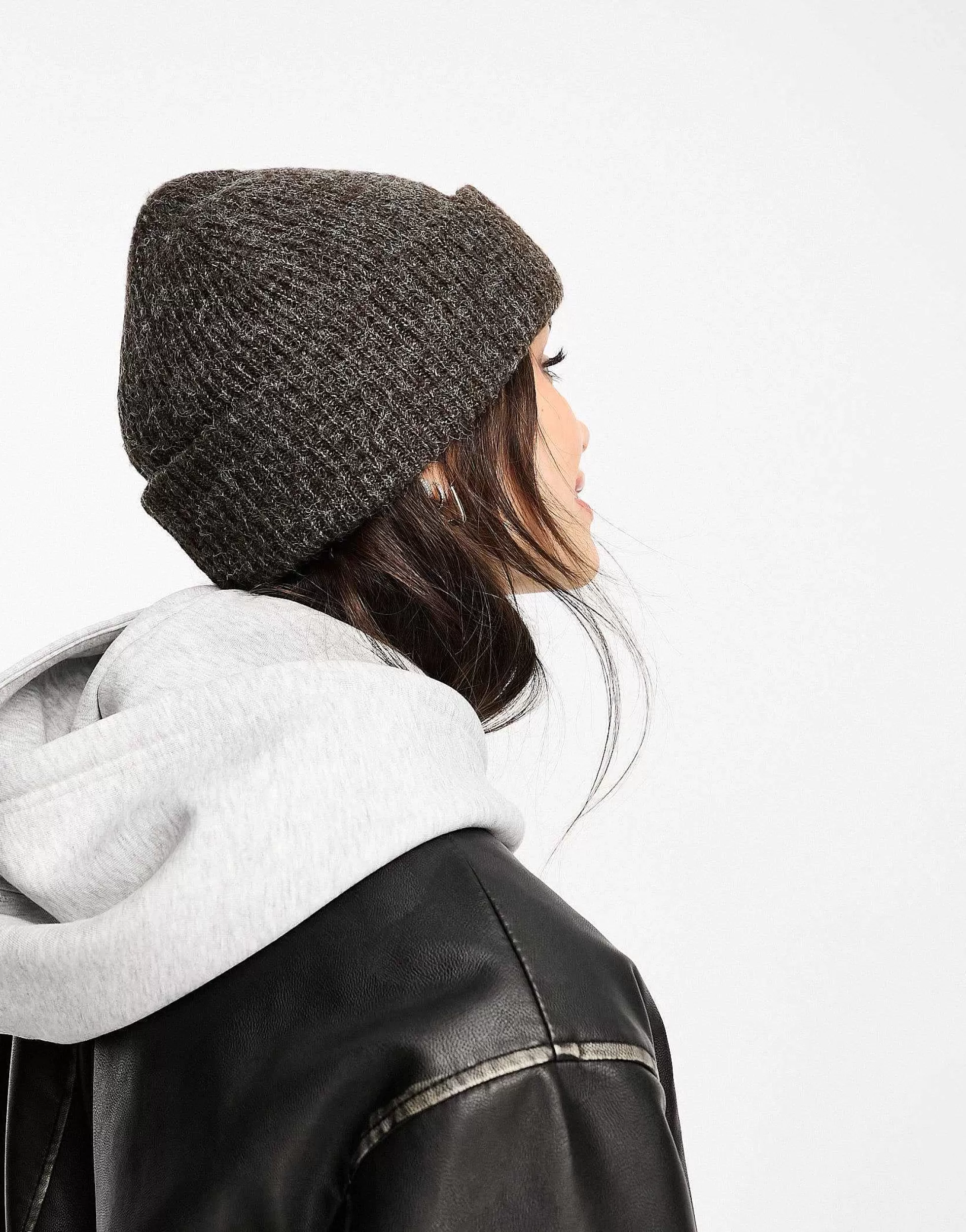 Women DESIGN Chunky Double Roll Beanie In Chocolate
