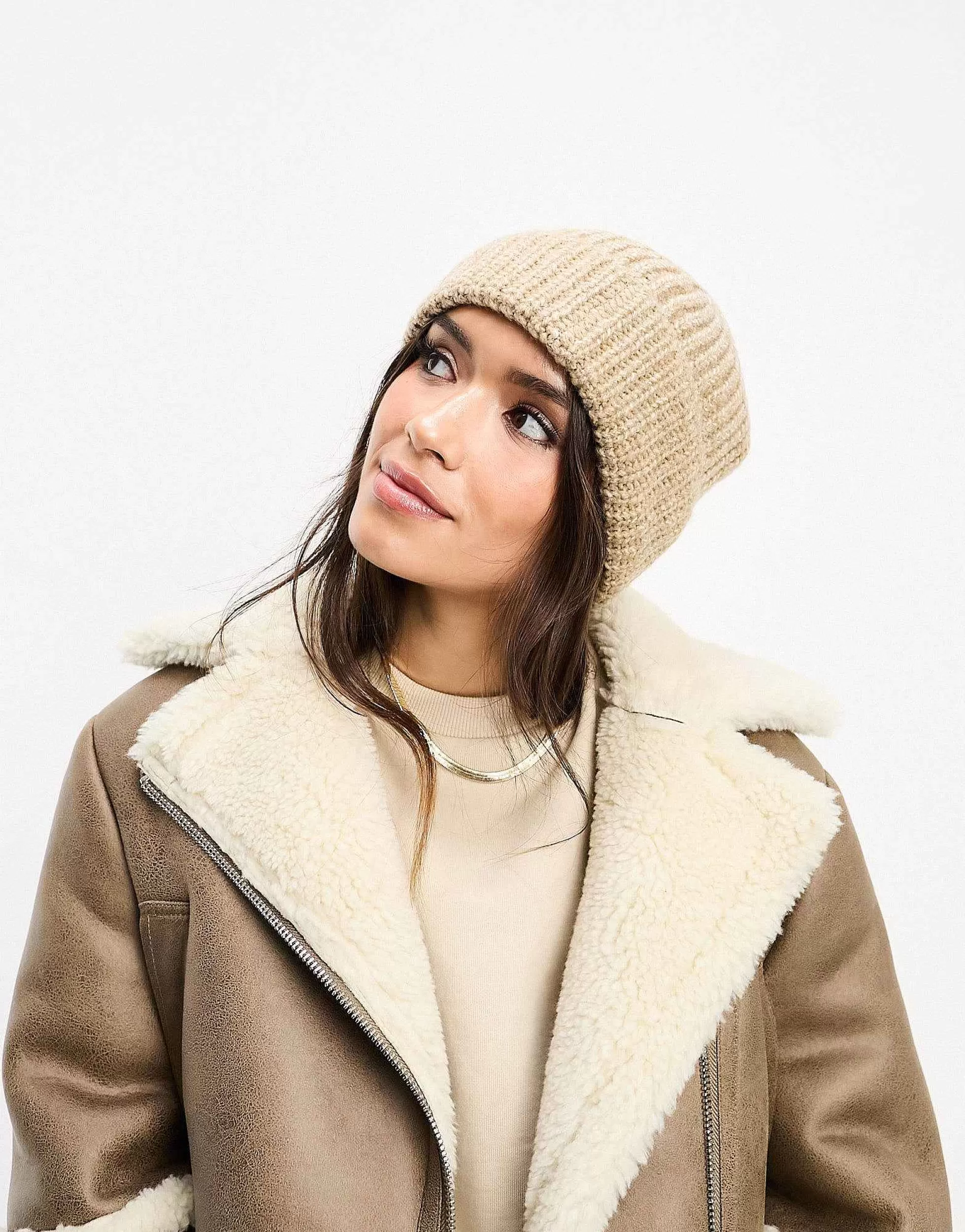 Women DESIGN Chunky Knit Beanie In Oatmeal