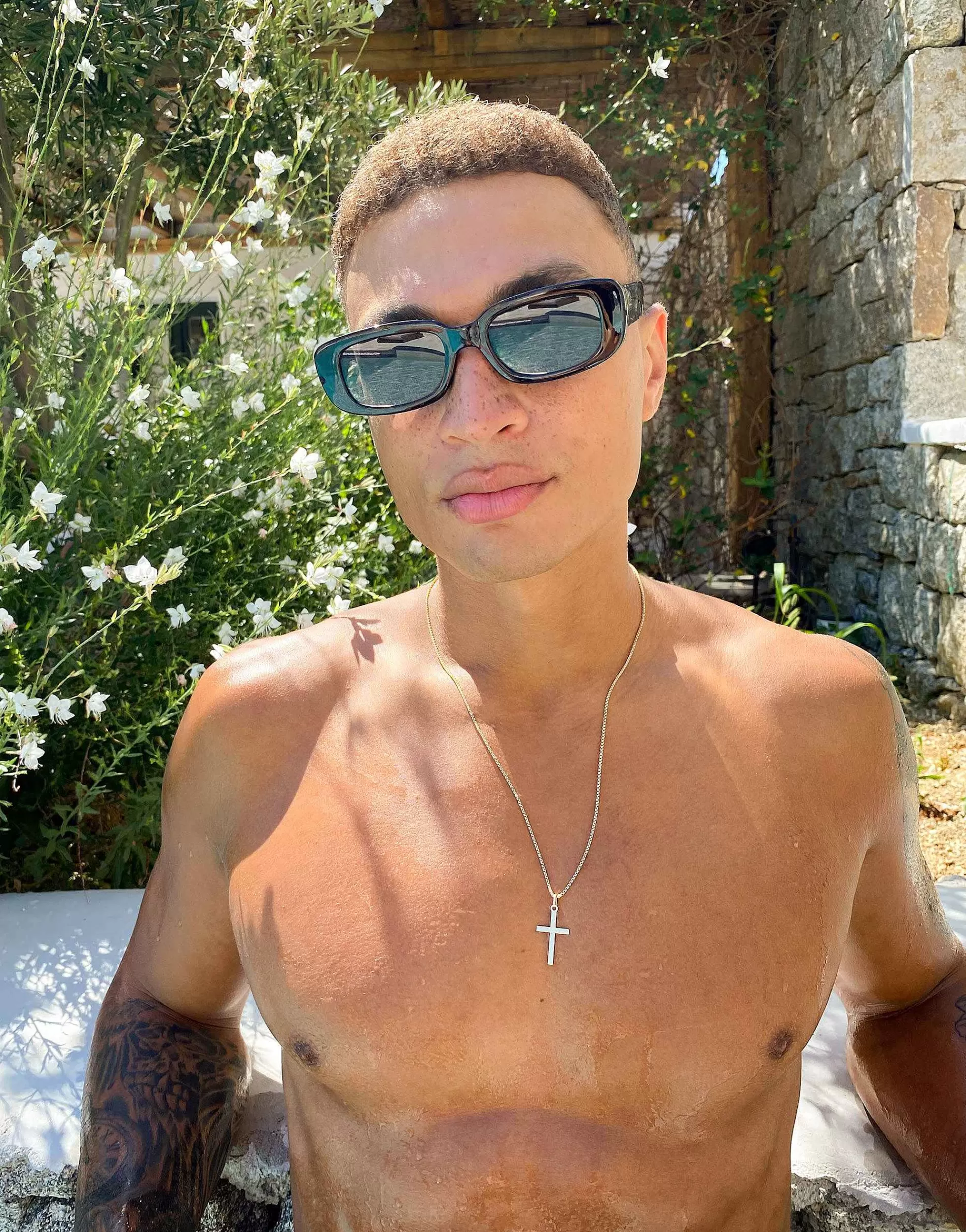 Men DESIGN Chunky Rectangle Sunglasses With Lens In