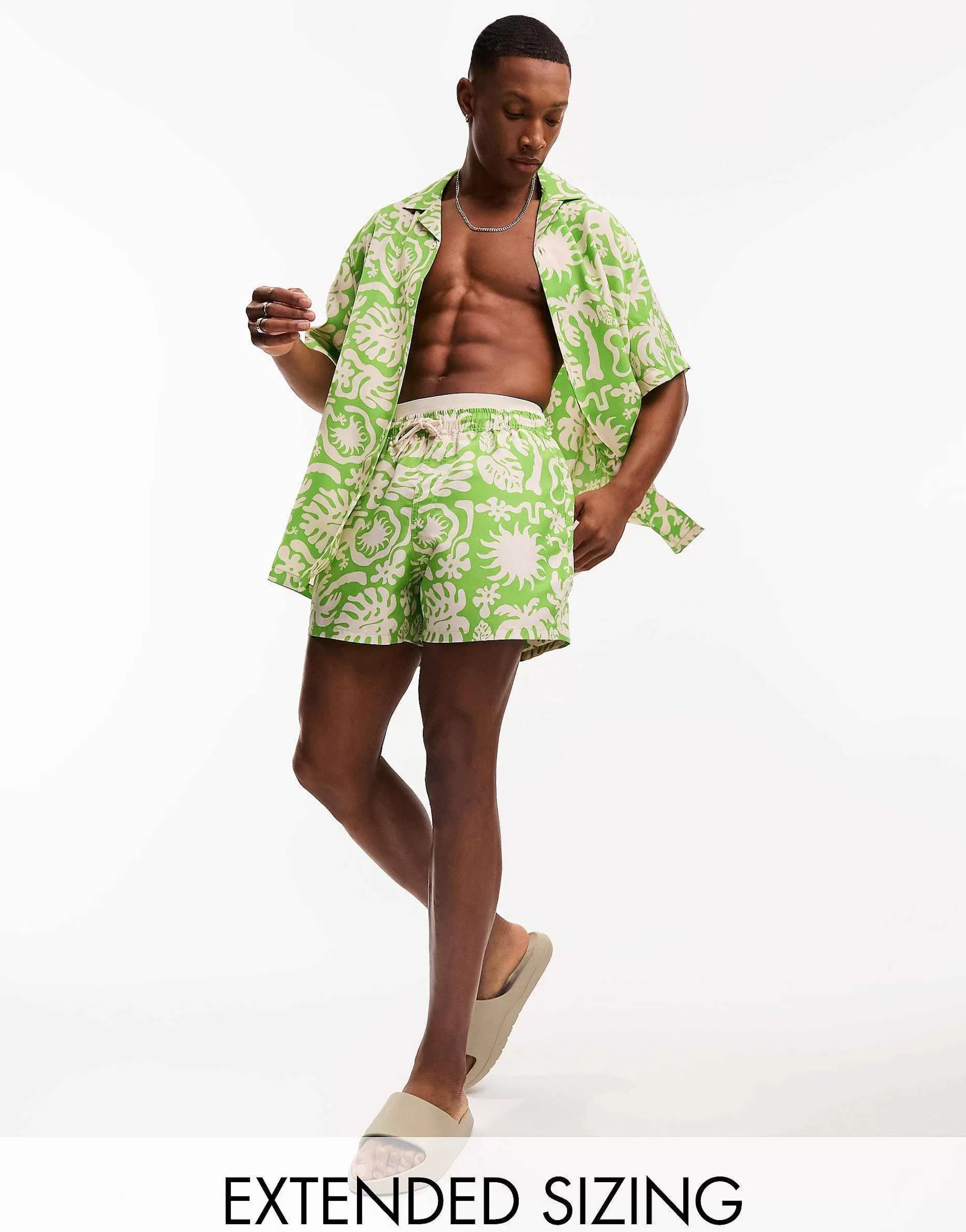 Men DESIGN Co-Ord In Green Tropical Print