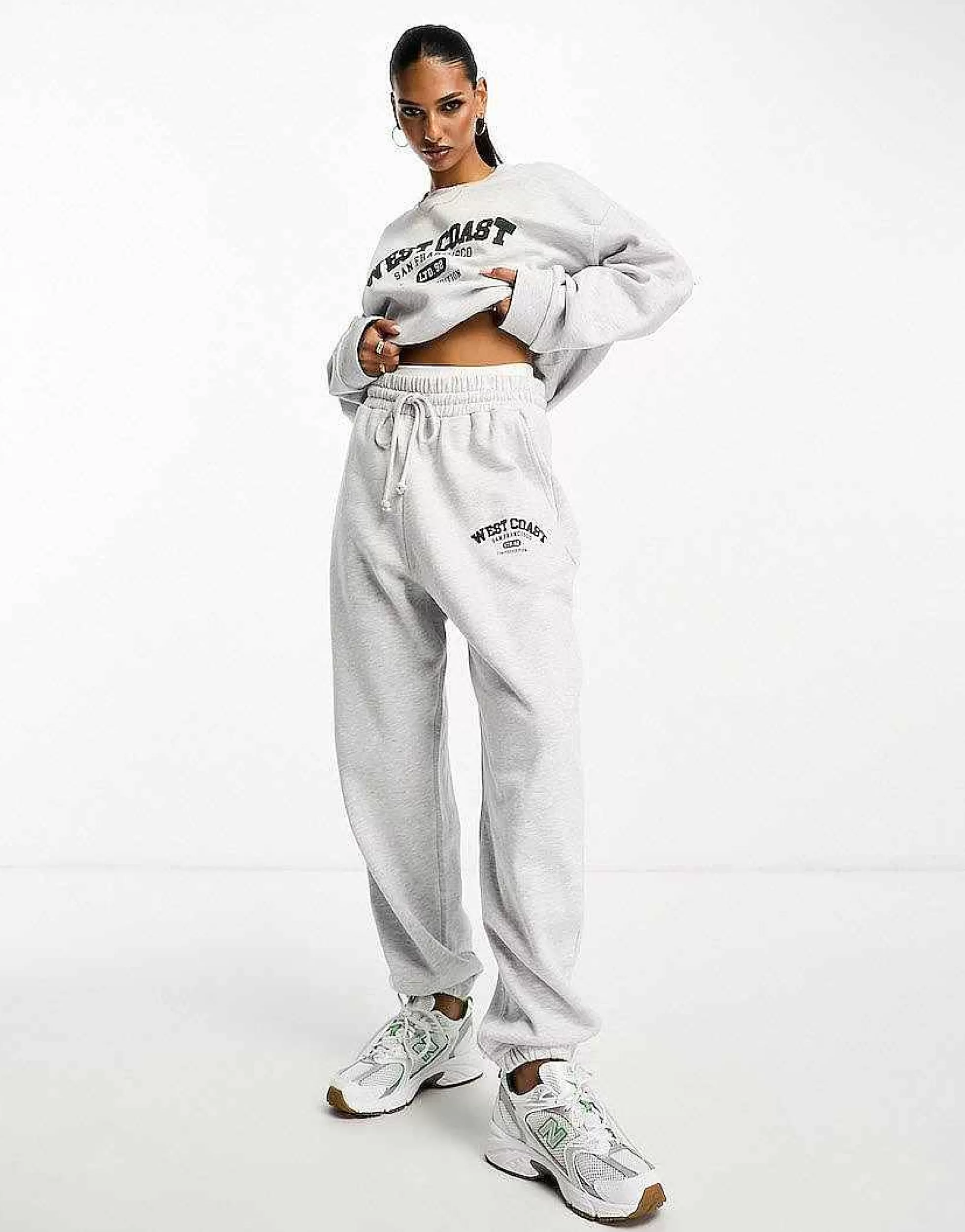 Women DESIGN Co-Ord With West Coast Graphic In Ice Marl