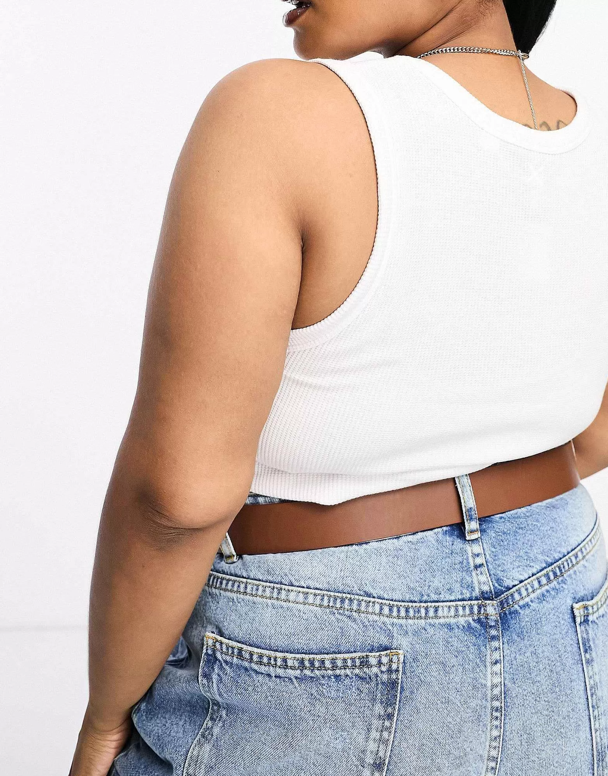 Women Curve Design Wavy Buckle Waist And Hip Jeans Belt In