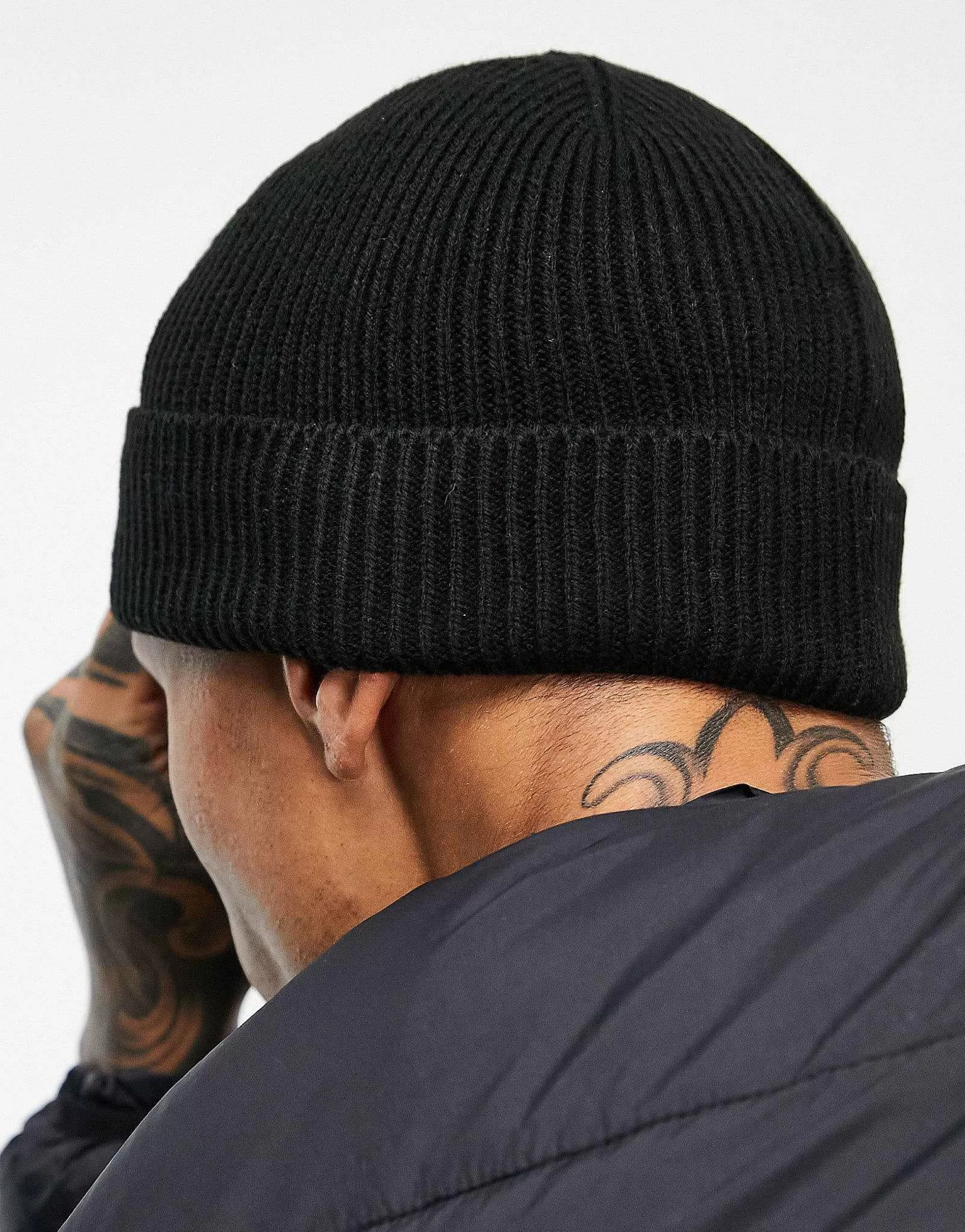 Men DESIGN Fisherman Ribbed Beanie With Rubber Logo In