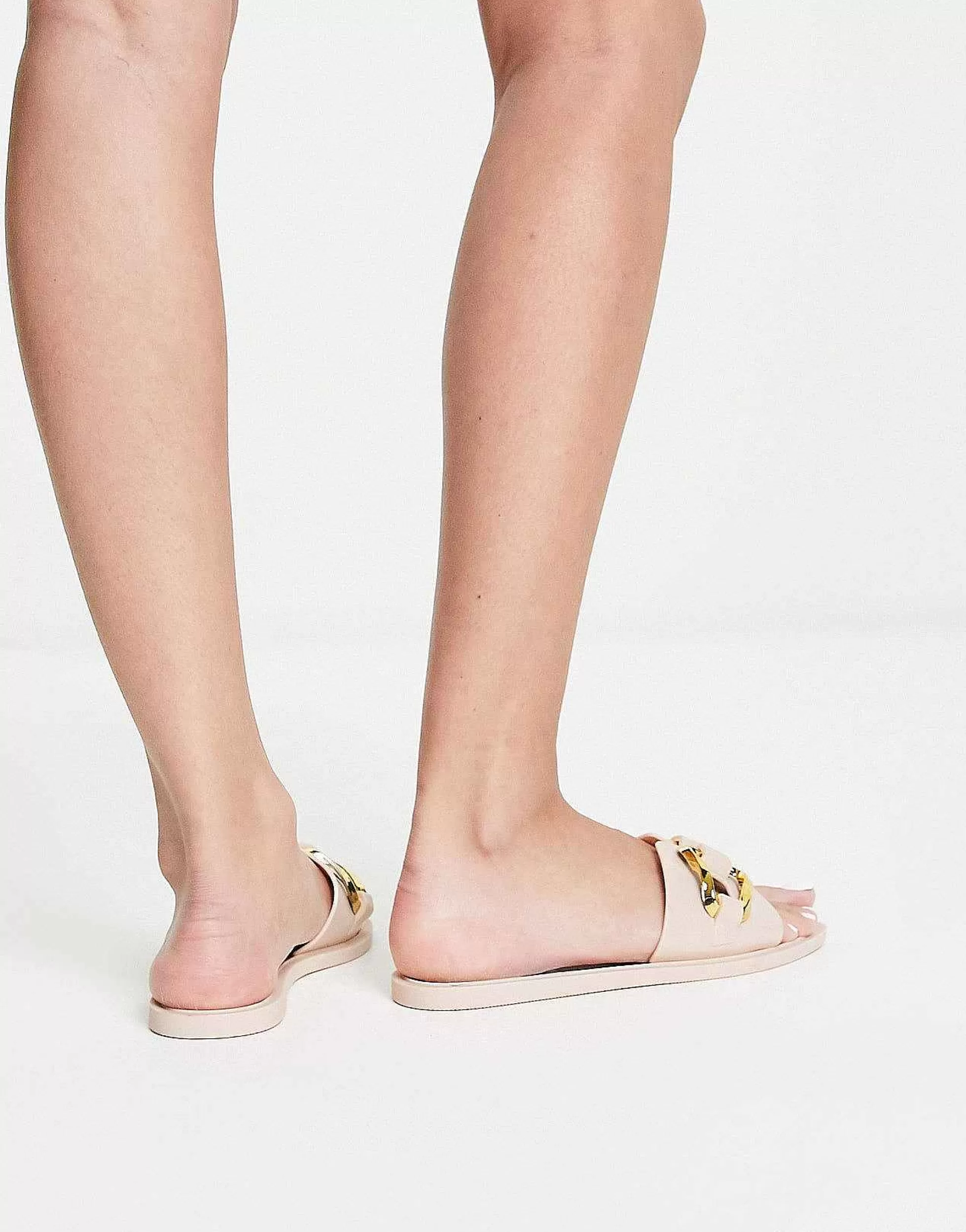 Women DESIGN Fleur Chain Jelly Flat Sandal In