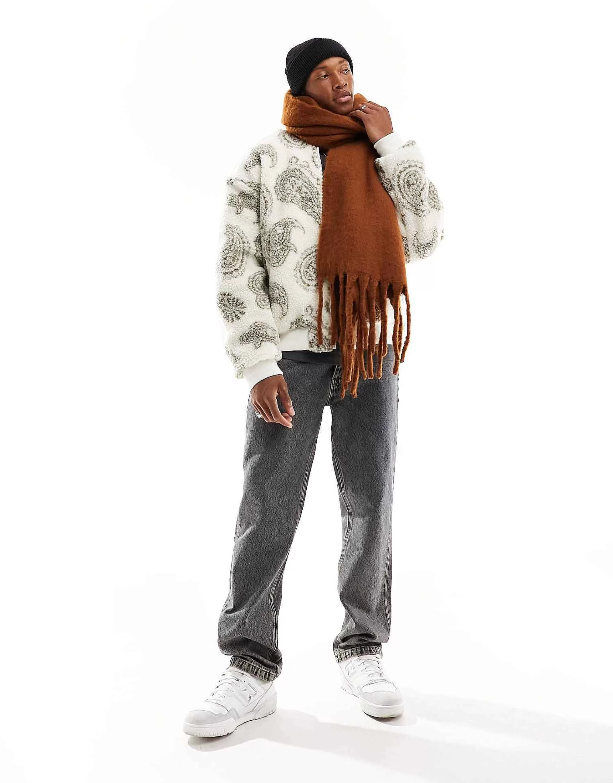 Men DESIGN Fluffy Blanket Scarf In Brown