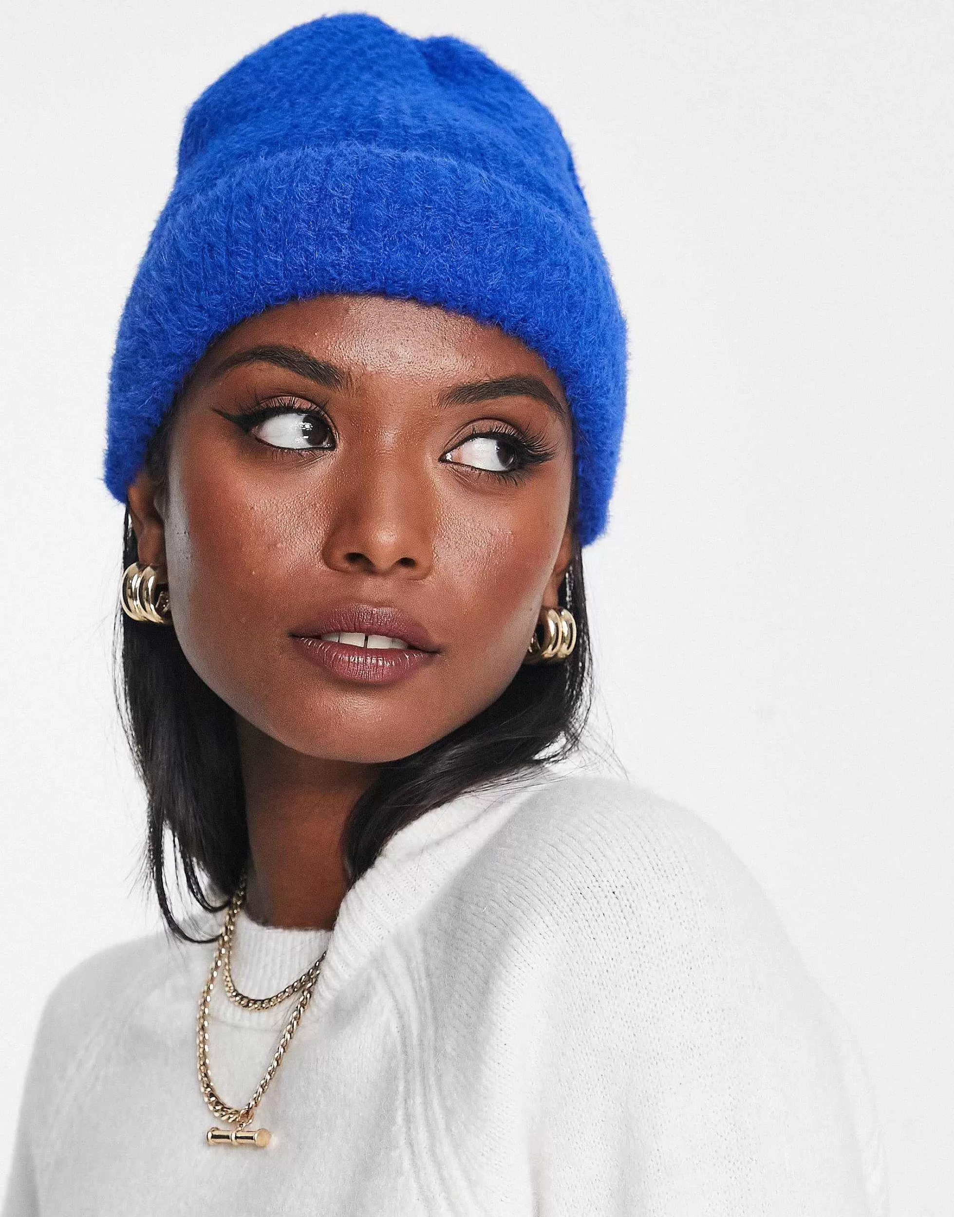 Women DESIGN Fluffy Rib Beanie In Cobalt Blue