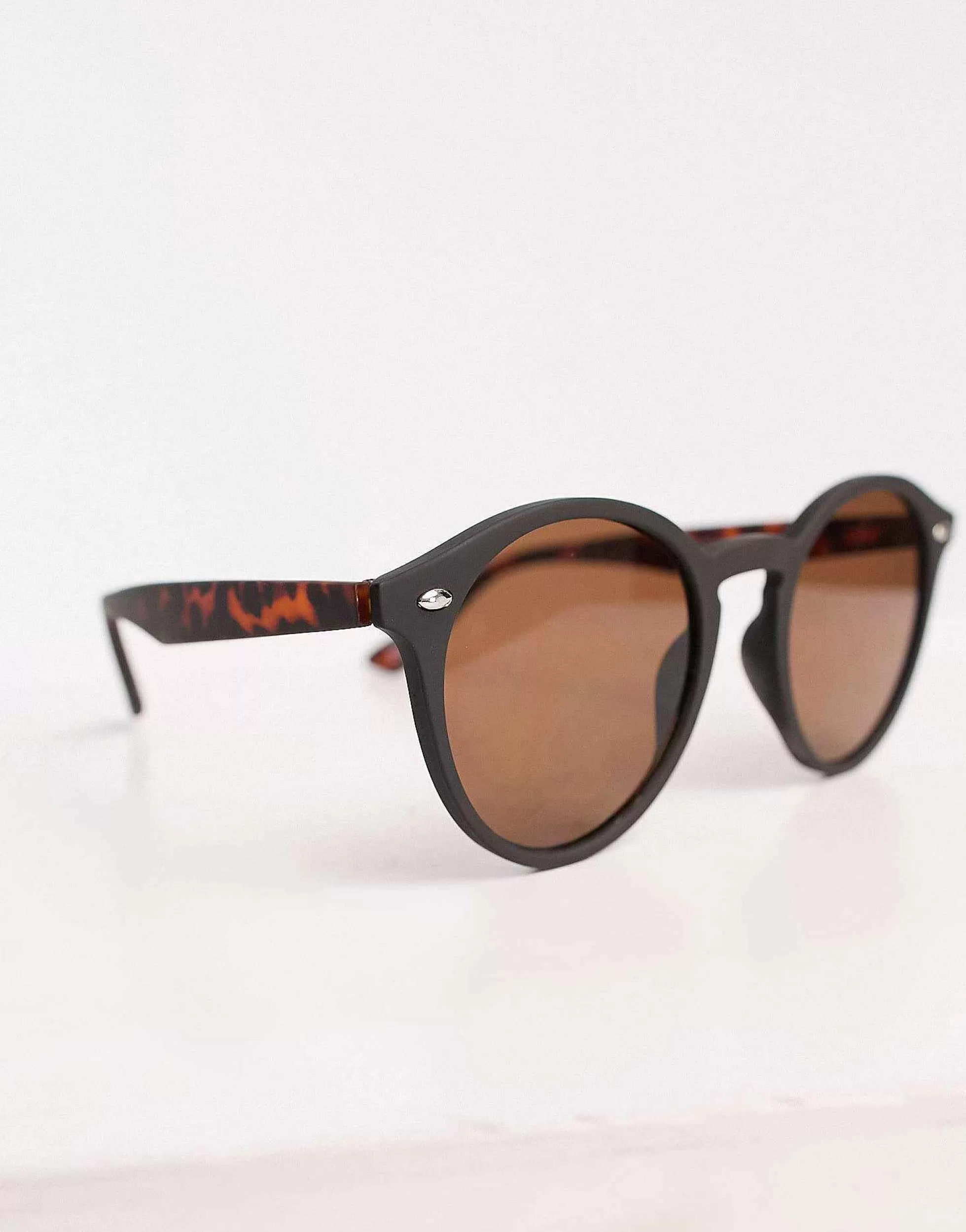 Men DESIGN Frame Round Sunglasses In With Tortoiseshell Detail