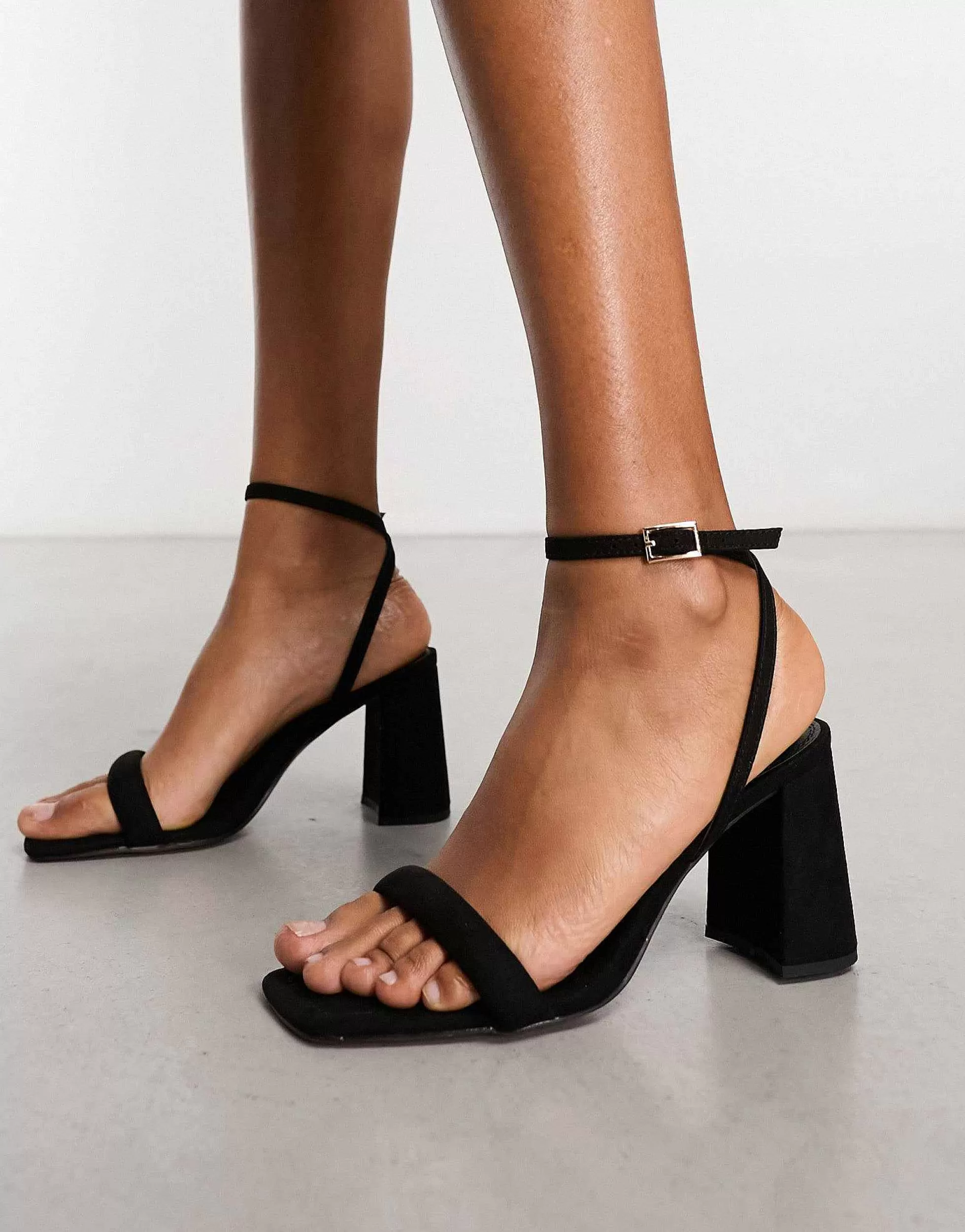 Women DESIGN Hilton Barely There Block Heeled Sandals In