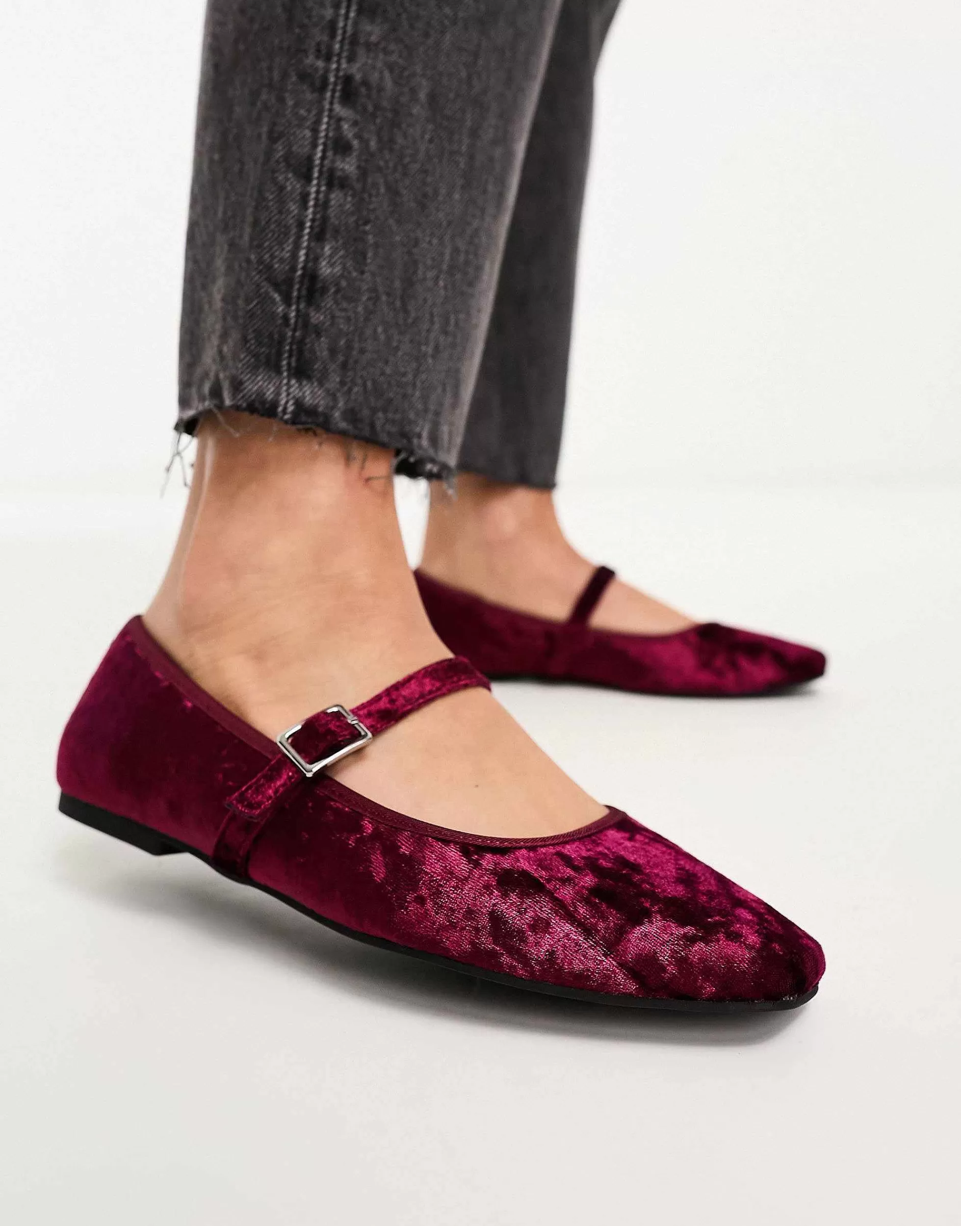 Women DESIGN League Velvet Mary Jane Ballet In