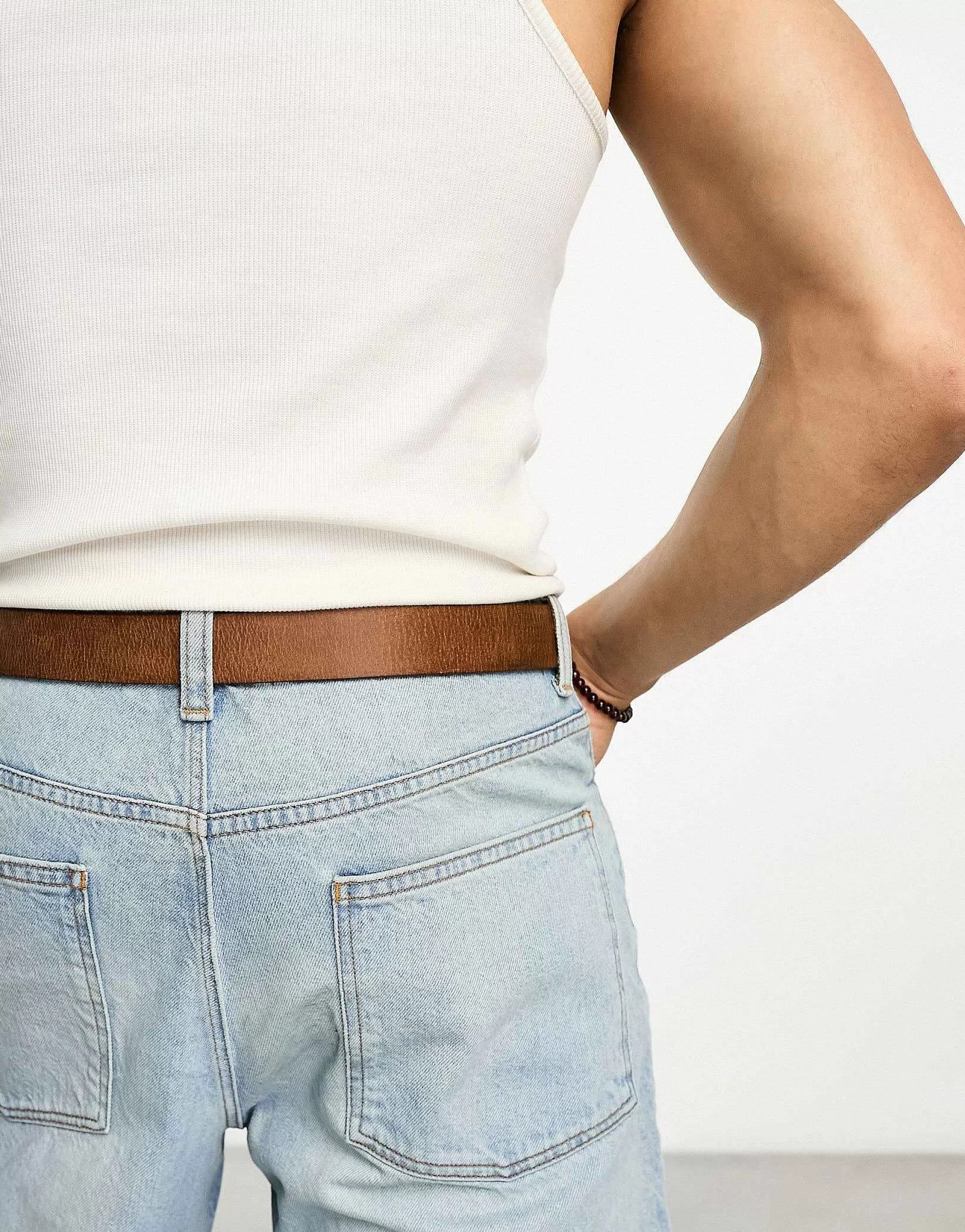 Men DESIGN Leather Belt With Burnished Gold Buckle In Vintage