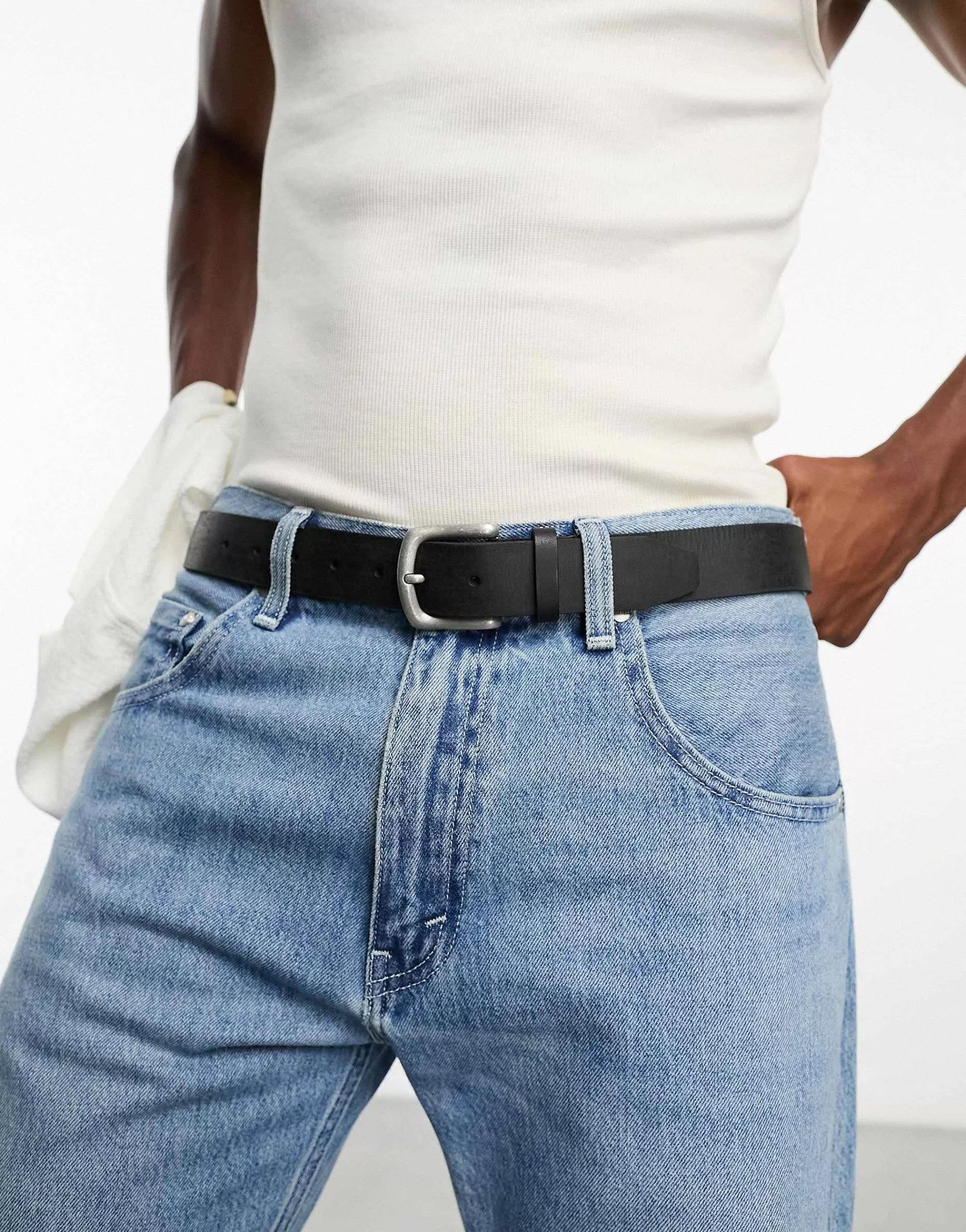 Men DESIGN Leather Belt With Burnished Silver Buckle In Vintage