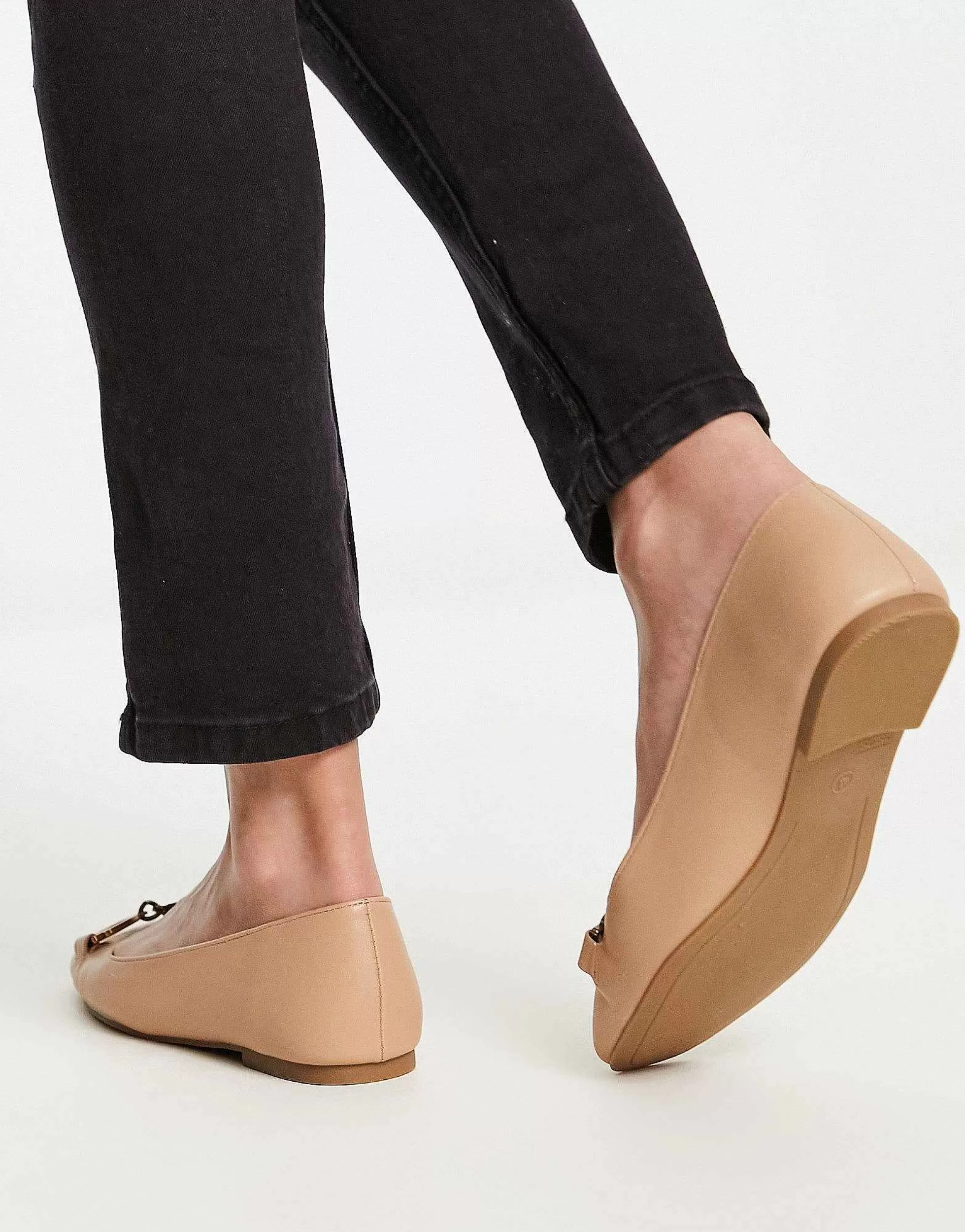 Women DESIGN Leighton Square Toe Ballet Flats In