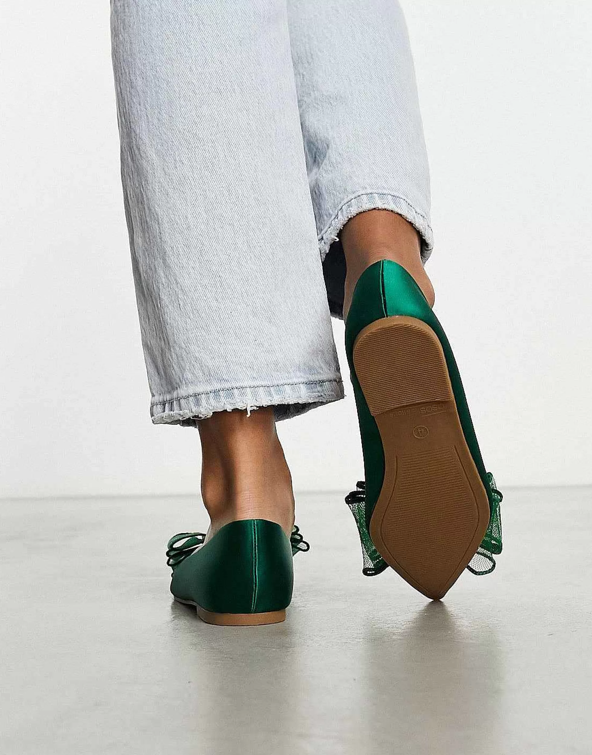 Women DESIGN Lila Bow Ballet In