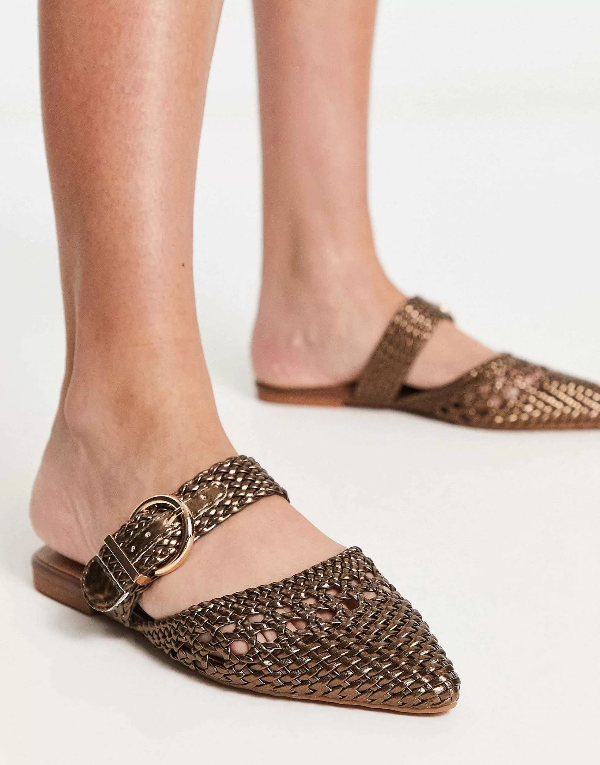 Women DESIGN Lisbon Pointed Woven Ballet Flats In
