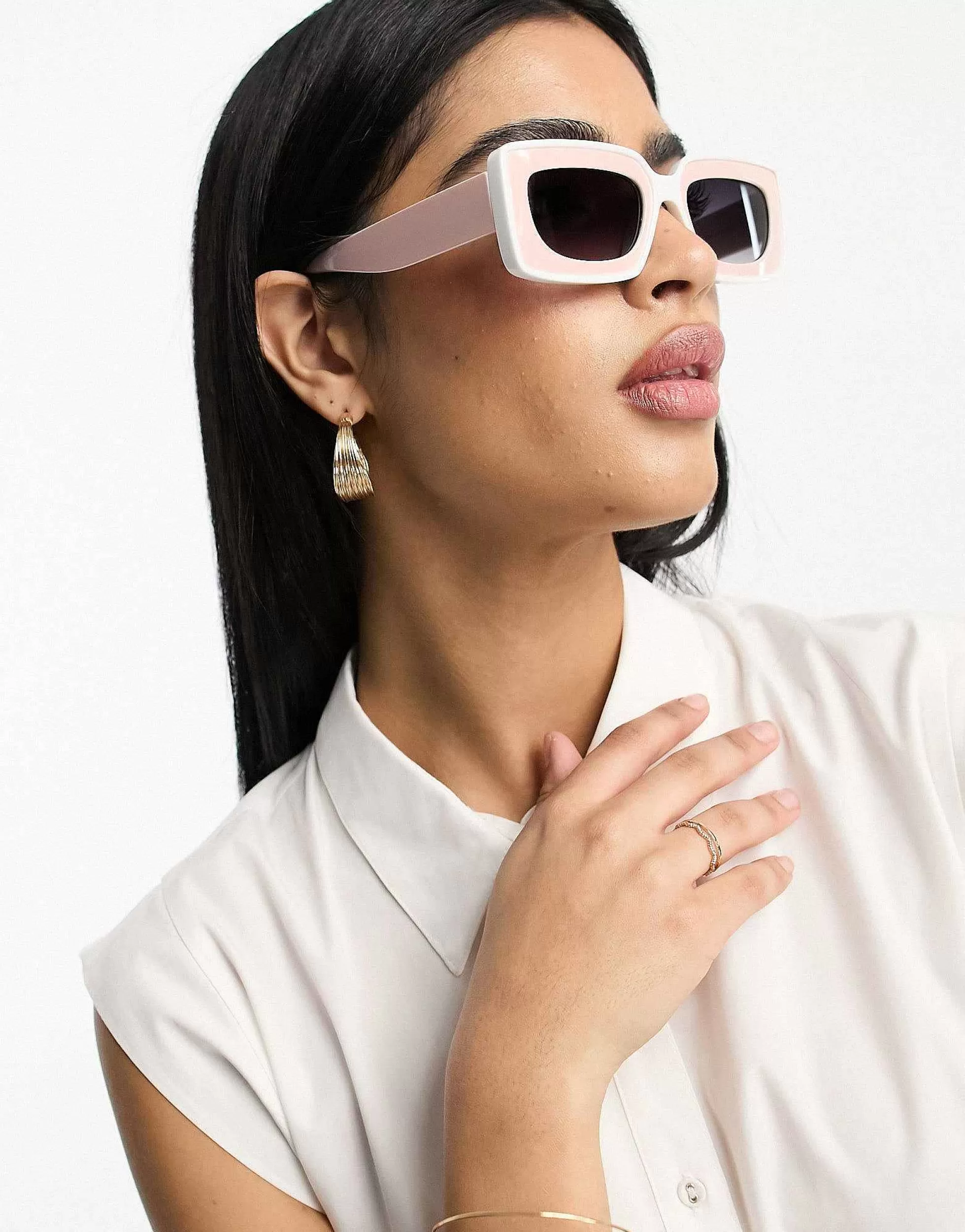 Women DESIGN Mid Square Sunglasses With Tramline Detail In
