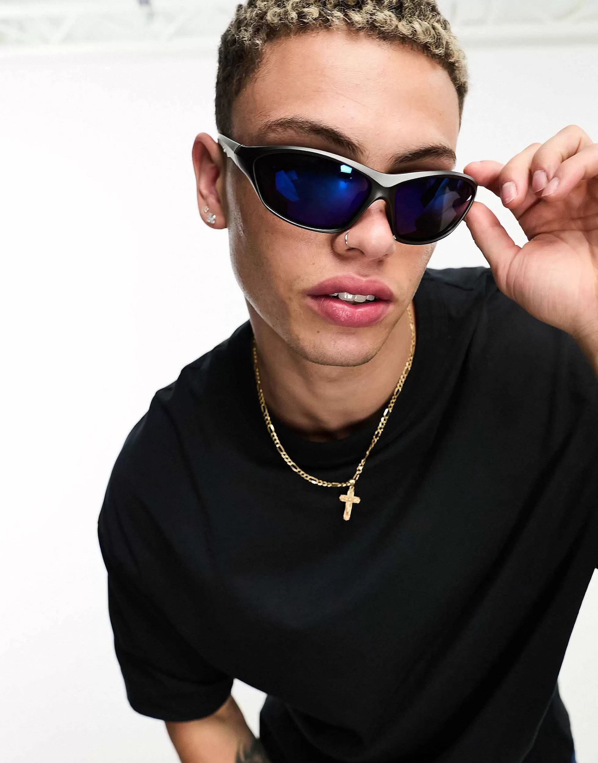 Men DESIGN Oversized Racer Sunglasses In Gunmetal