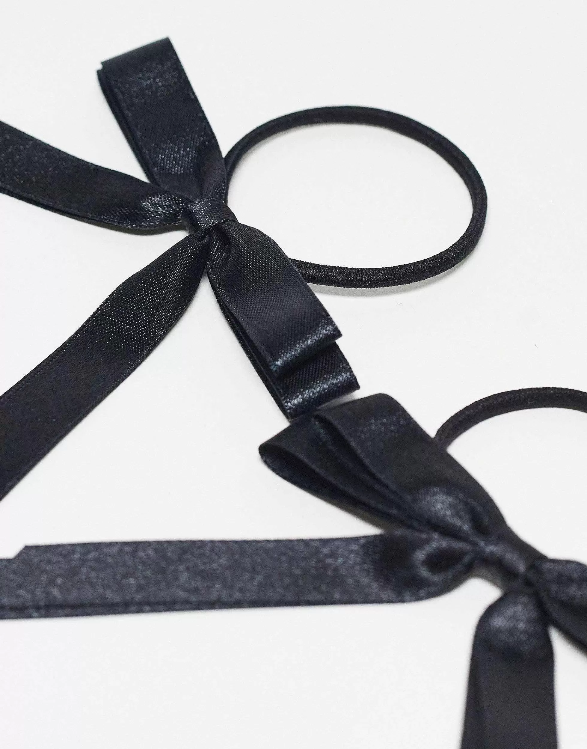 Women DESIGN Pack Of 2 Hairbands With Bow Detail In Satin
