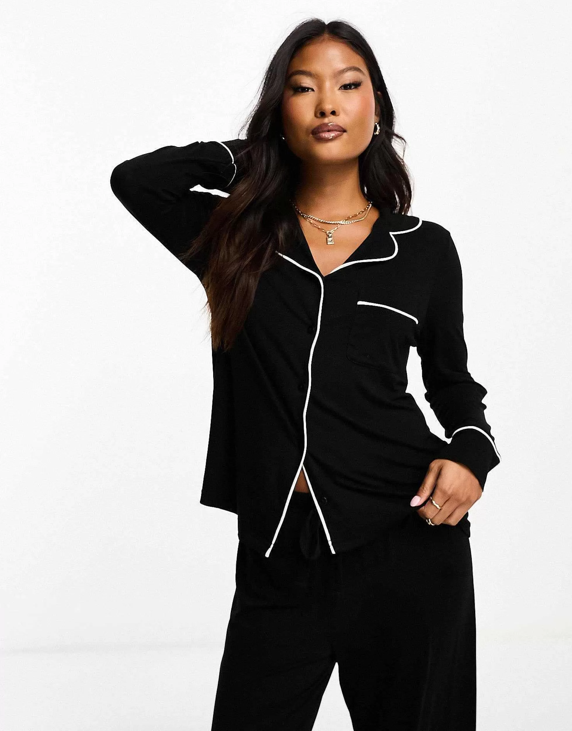 Women Petite Design Viscose Long Sleeve Shirt & Trouser Pyjama Set With Contrast Piping In