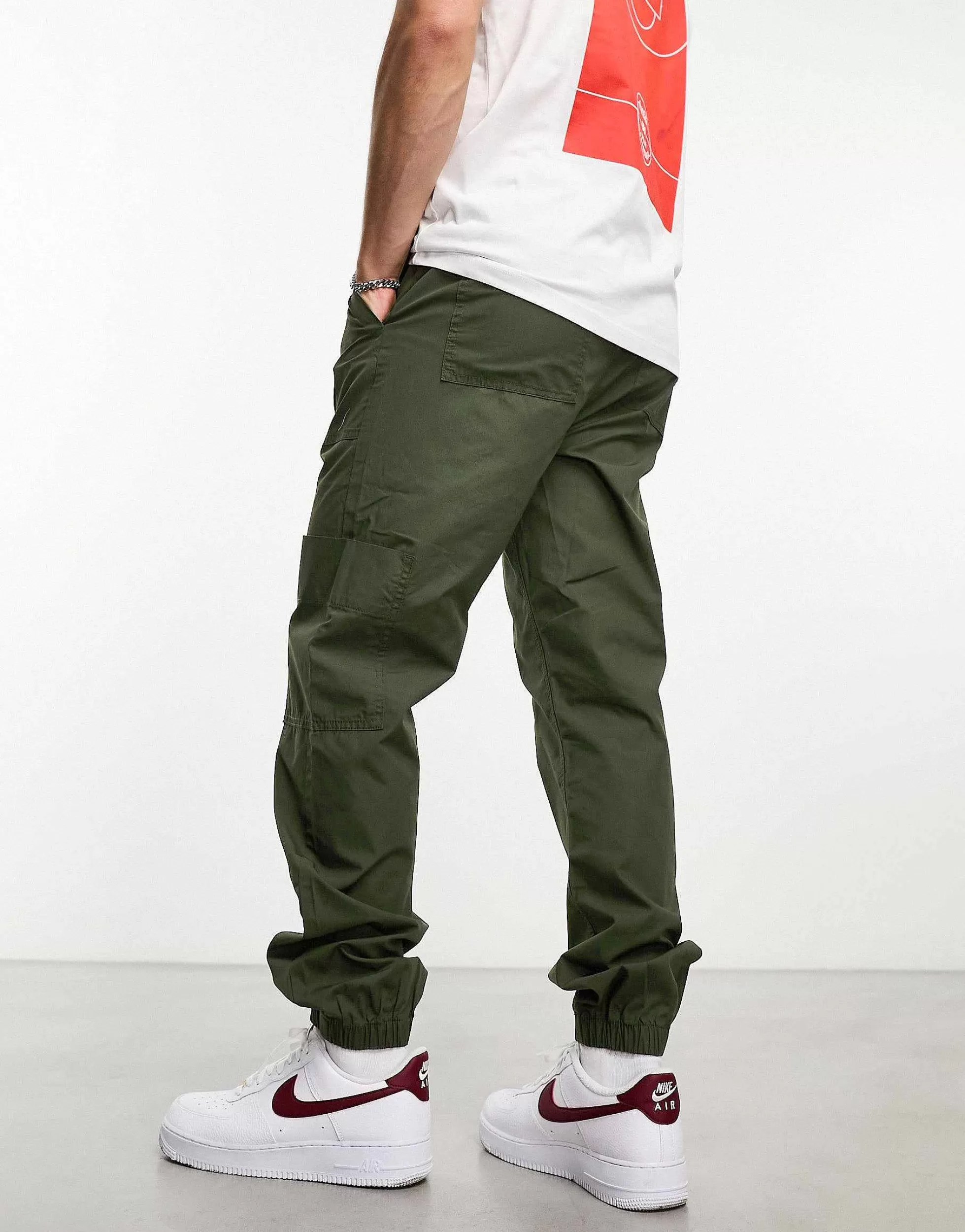 Men DESIGN Pull On Cargo Jogger In With Elasticated Waist