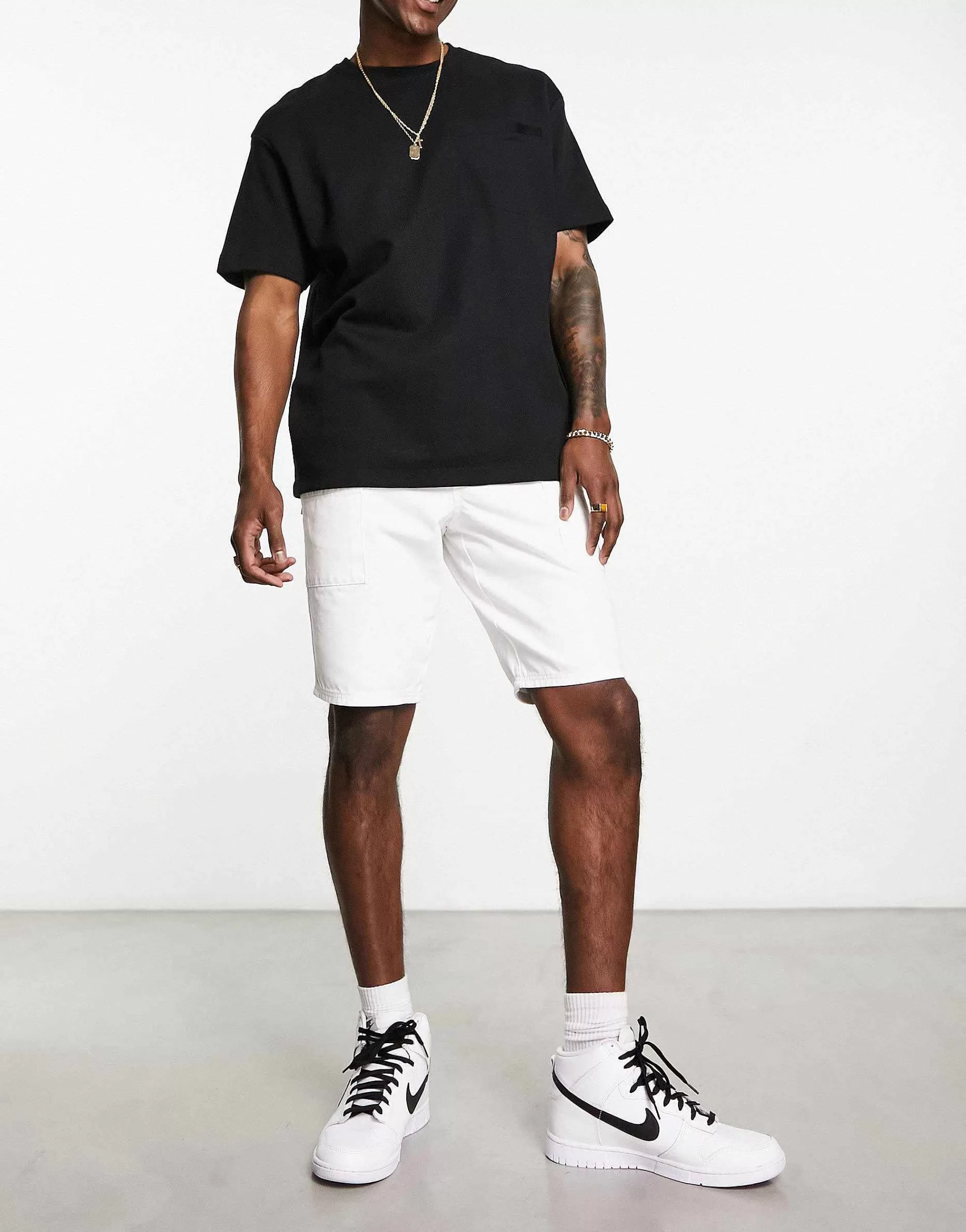 Men DESIGN Pull On Regular Length Denim Cargo Shorts In