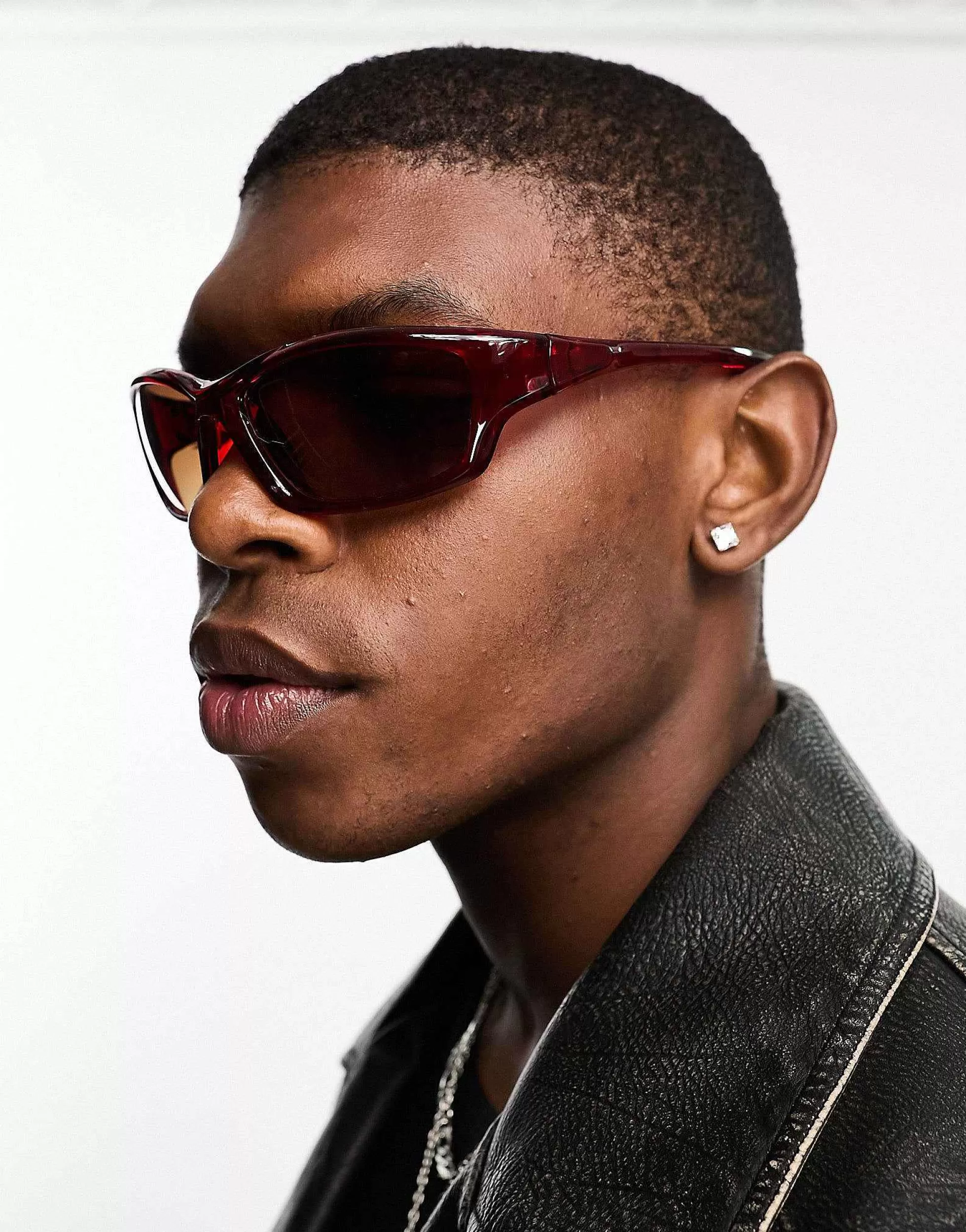 Men DESIGN Racer Sunglasses With Tinted Lens In Crystal