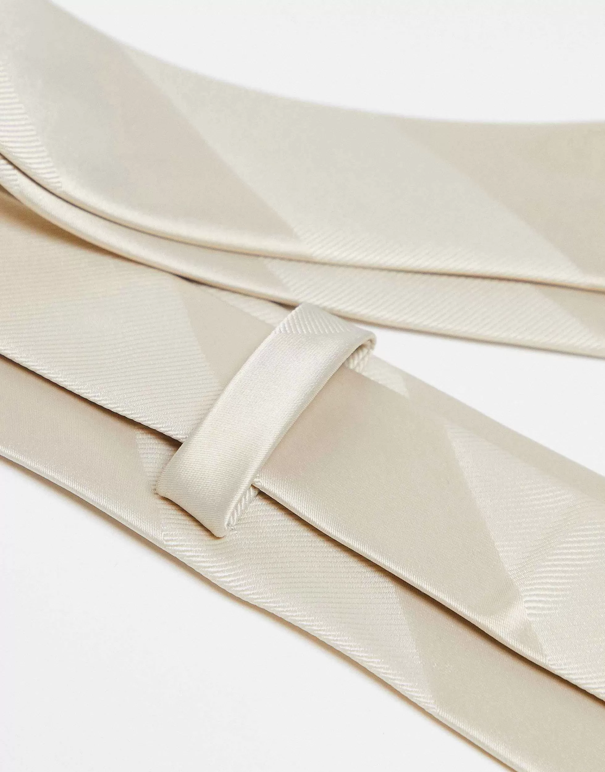 Men DESIGN Regular Tie With Tonal Stripe In