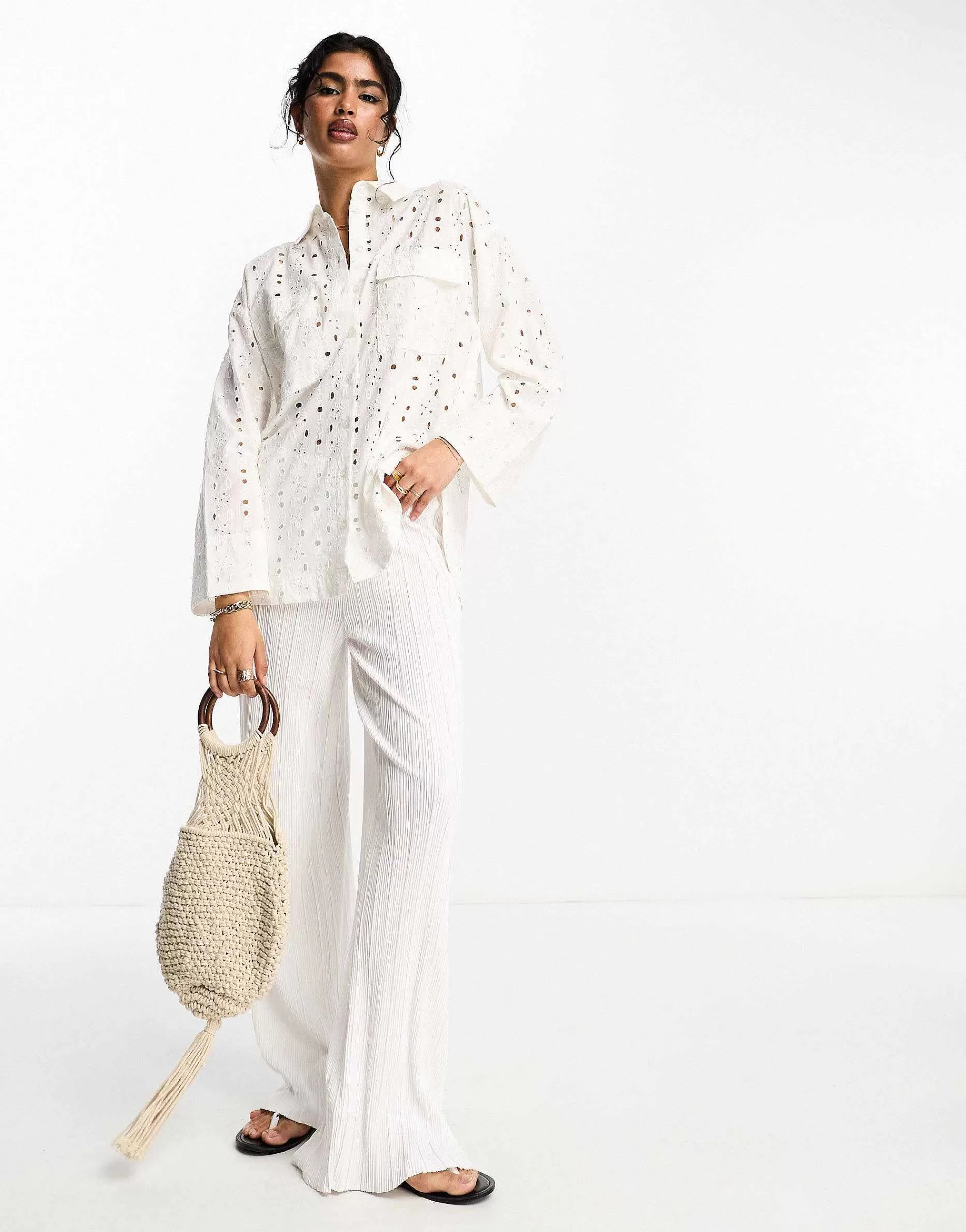 Women DESIGN Relaxed Broderie Shirt With Dipped Hem In