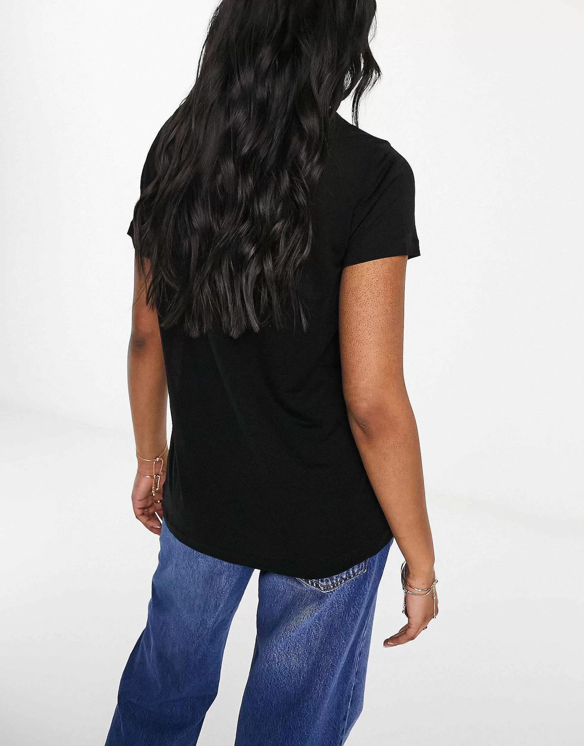 Women DESIGN Relaxed V Neck T-Shirt In 2 Pack In Black And White