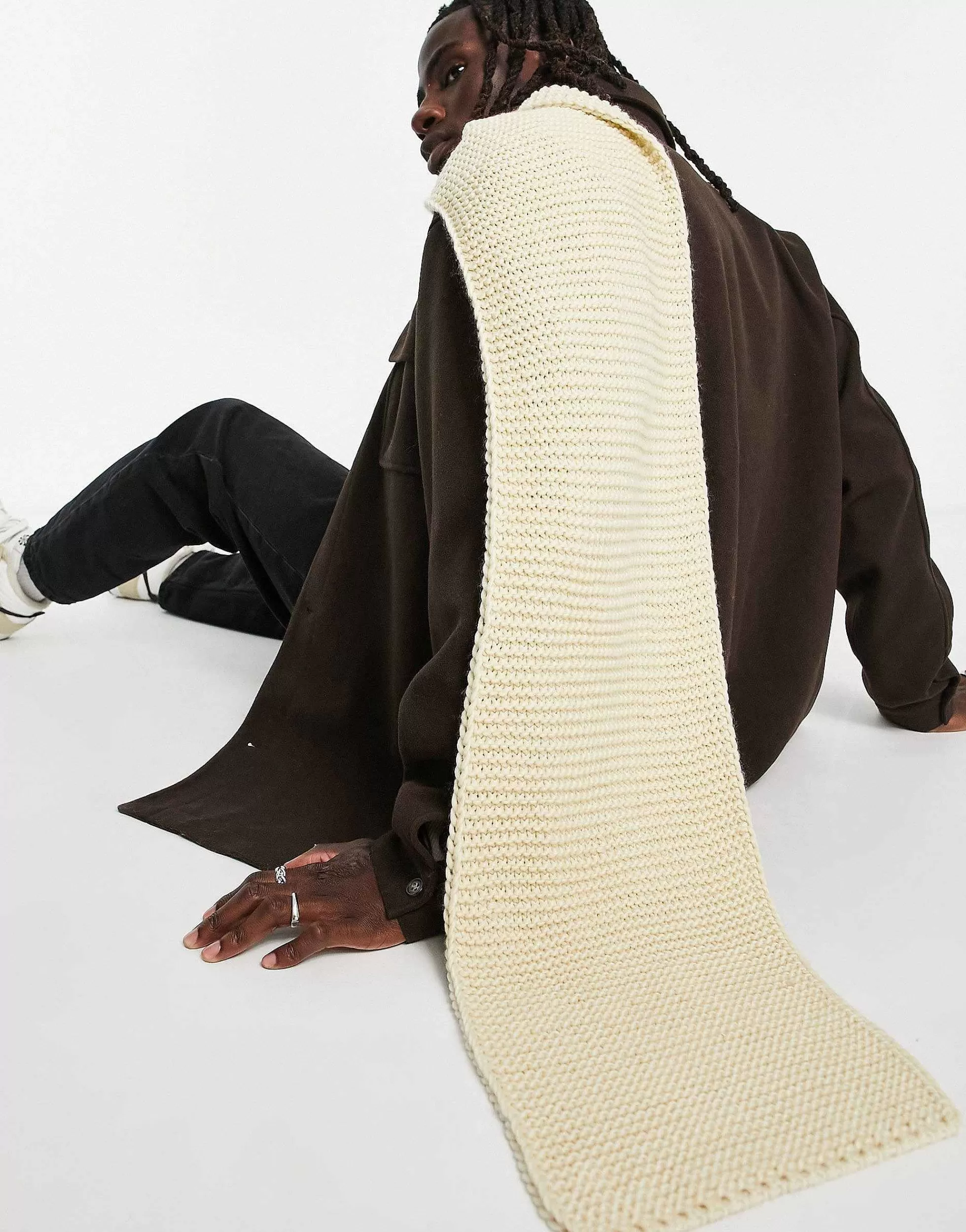 Men DESIGN Scarf With Chunky Knit In Ecru
