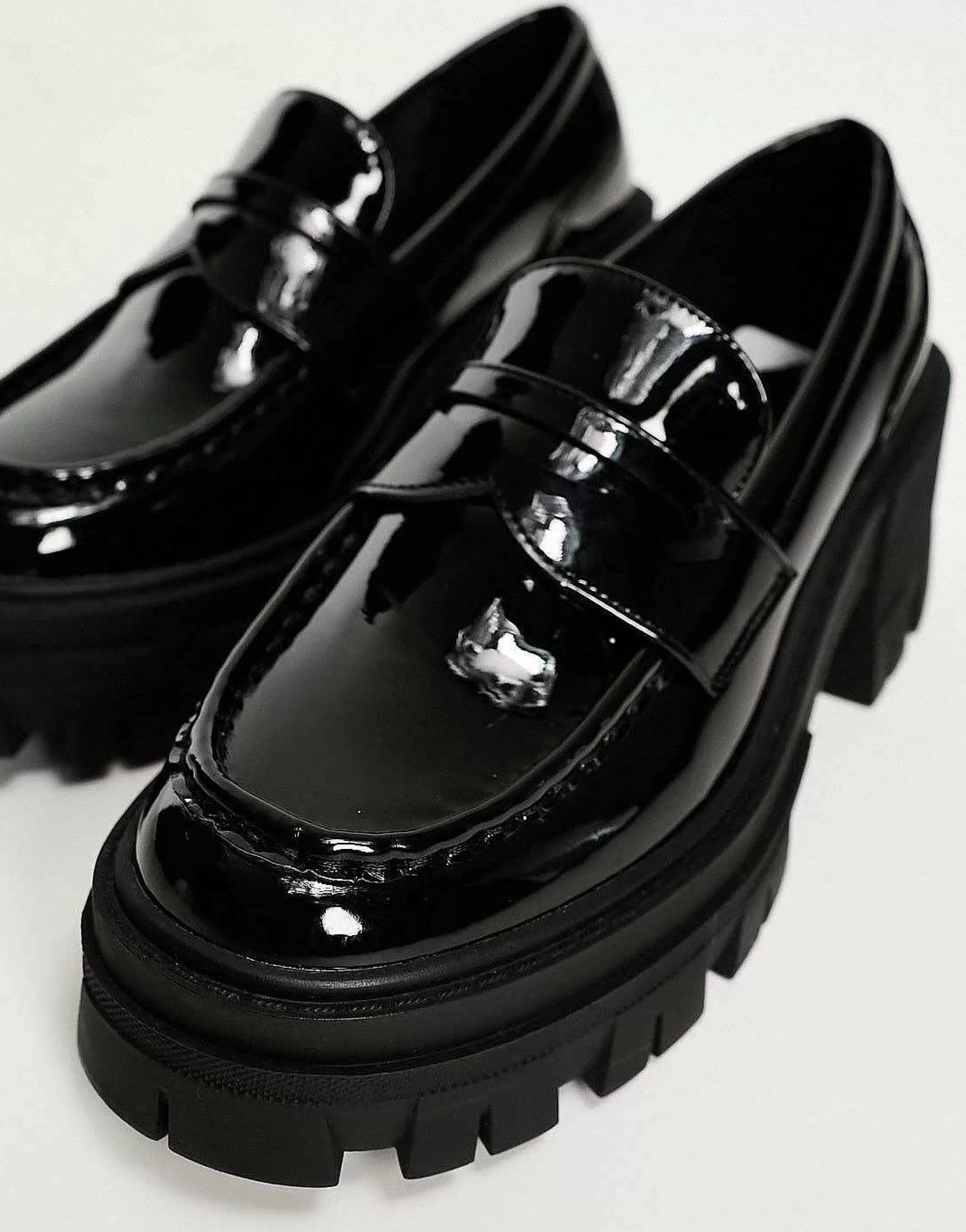 Women DESIGN Script Chunky Mid Heeled Loafers In